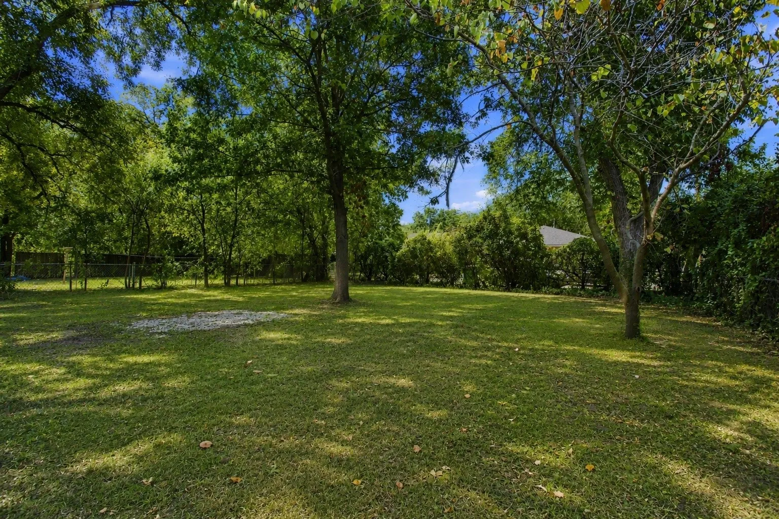 Single Family Residence For Sale in Cooke County , 1031 Ritchey Street, Gainesville, Texas 76240, 3 Bedroom, 1 Bathroom, Garage spaces, 1,367 Sqft, built in 1935, mls#21374643, Real Estate Agent in Gainesville, Homes For Sale in Cooke county, Homes For Sale in Gainesville, Realtor in Gainesville Texas, Real Estate Brokerage Independent Realty Texas, Luminita Cordes Realtor