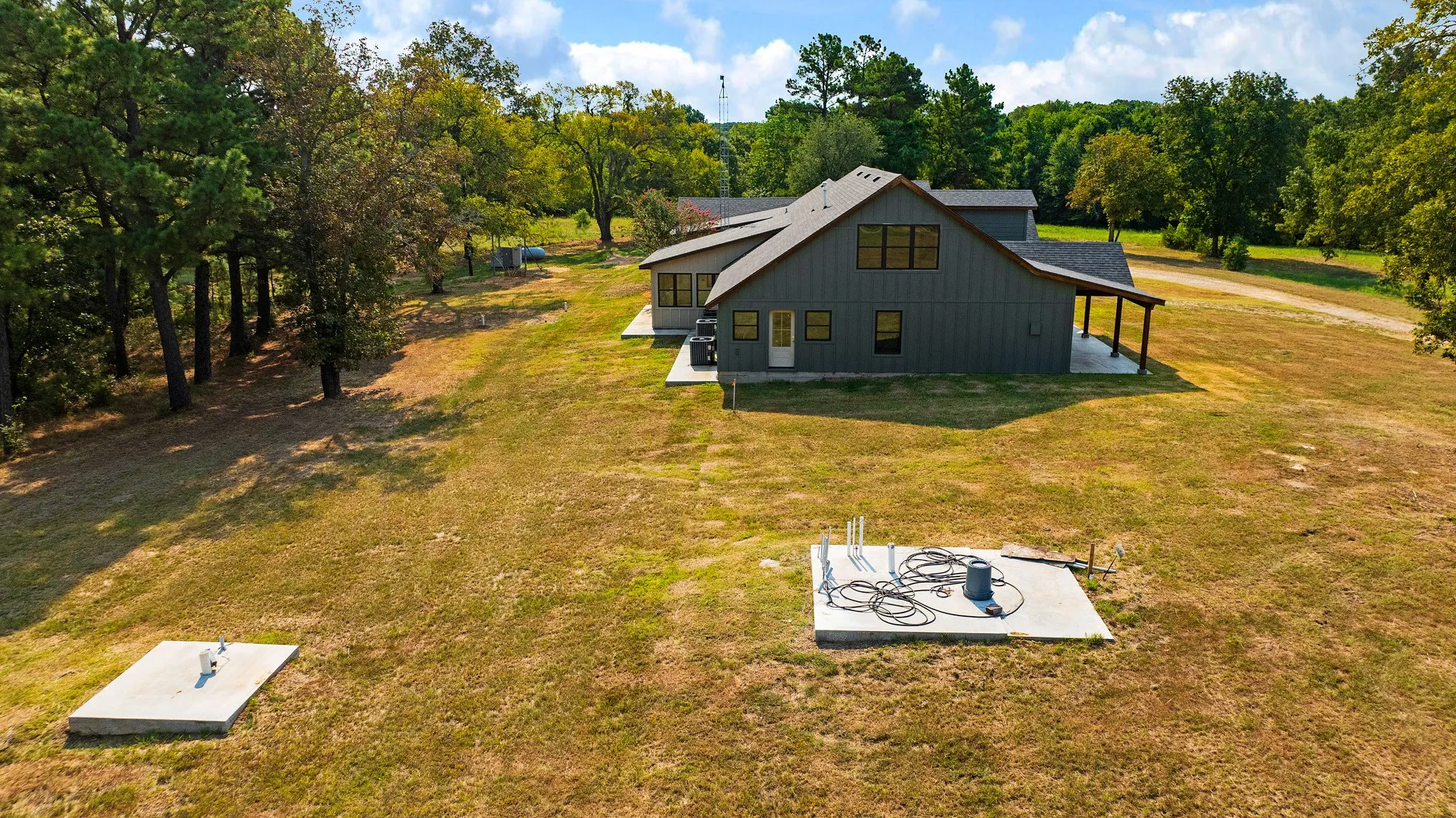 Single Family Residence For Sale in Lamar County , 3689 Farm Road 1499, Paris, Texas 75460, 5 Bedroom, 4 Bathroom, Garage spaces, 5,964 Sqft, built in 0, mls#21371766, Real Estate Agent in Paris, Homes For Sale in Lamar county, Homes For Sale in Paris, Realtor in Paris Texas, Real Estate Brokerage Independent Realty Texas, Luminita Cordes Realtor