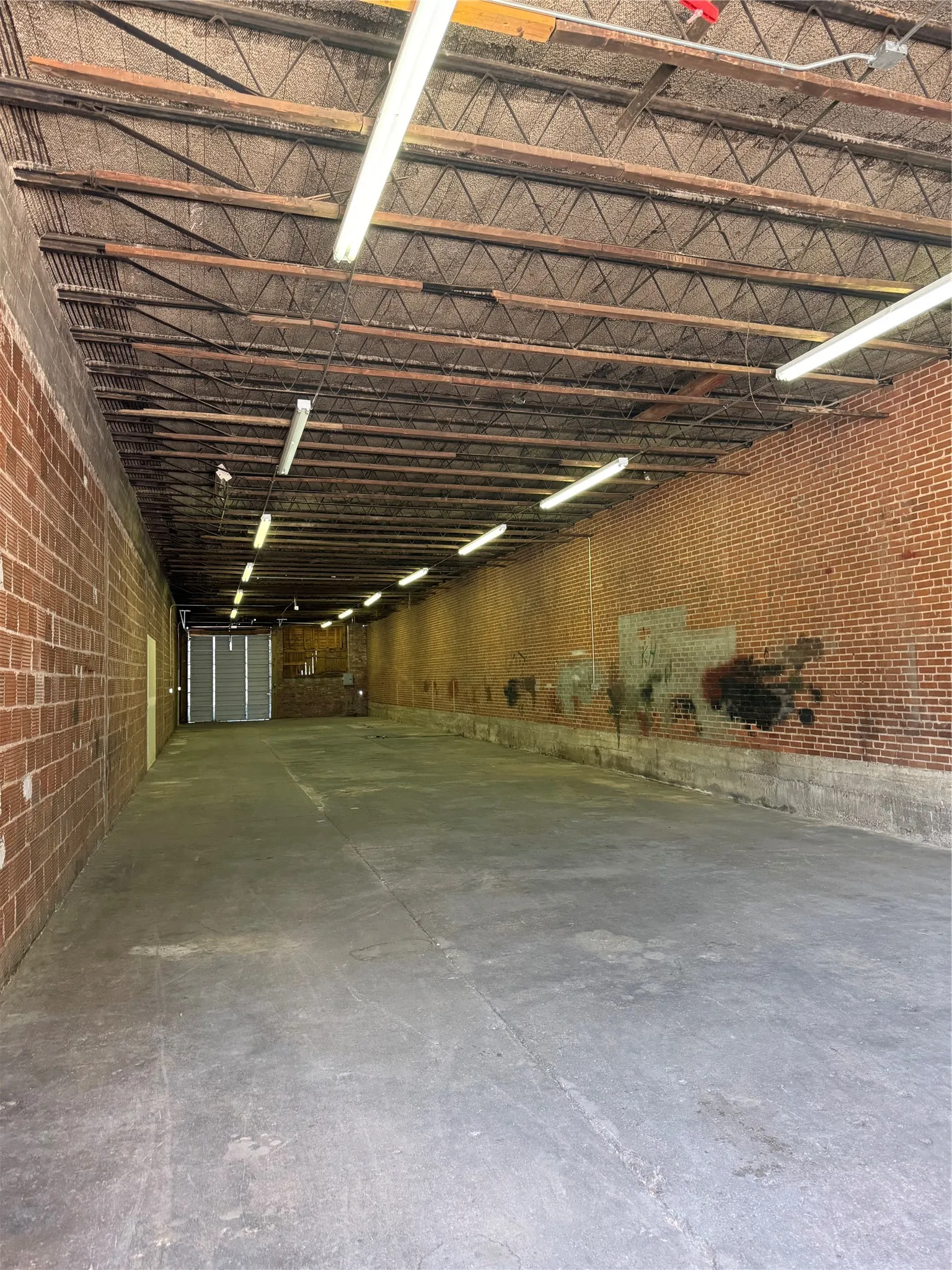 Warehouse For Sale in Taylor County , 342 Mesquite Street, Abilene, Texas 79601, 0, 0, Garage spaces, 0 Sqft, built in 1950, mls#21374674, Real Estate Agent in Abilene, Homes For Sale in Taylor county, Homes For Sale in Abilene, Realtor in Abilene Texas, Real Estate Brokerage Independent Realty Texas, Luminita Cordes Realtor