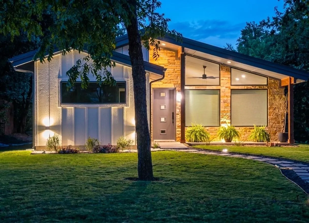 Single Family Residence For Sale in Wise County , 802 Stevens Street, Bridgeport, Texas 76426, 3 Bedroom, 2 Bathroom, 1 Garage spaces, 1,364 Sqft, built in 2024, mls#21374676, Real Estate Agent in Bridgeport, Homes For Sale in Wise county, Homes For Sale in Bridgeport, Realtor in Bridgeport Texas, Real Estate Brokerage Independent Realty Texas, Luminita Cordes Realtor