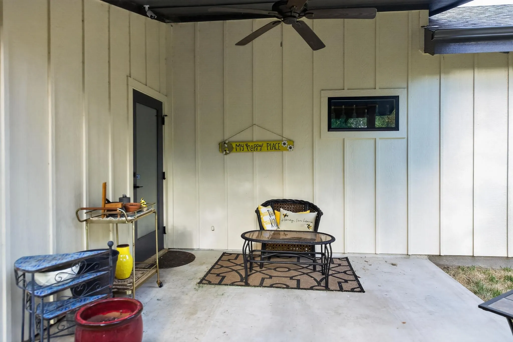 Single Family Residence For Sale in Wise County , 802 Stevens Street, Bridgeport, Texas 76426, 3 Bedroom, 2 Bathroom, 1 Garage spaces, 1,364 Sqft, built in 2024, mls#21374676, Real Estate Agent in Bridgeport, Homes For Sale in Wise county, Homes For Sale in Bridgeport, Realtor in Bridgeport Texas, Real Estate Brokerage Independent Realty Texas, Luminita Cordes Realtor