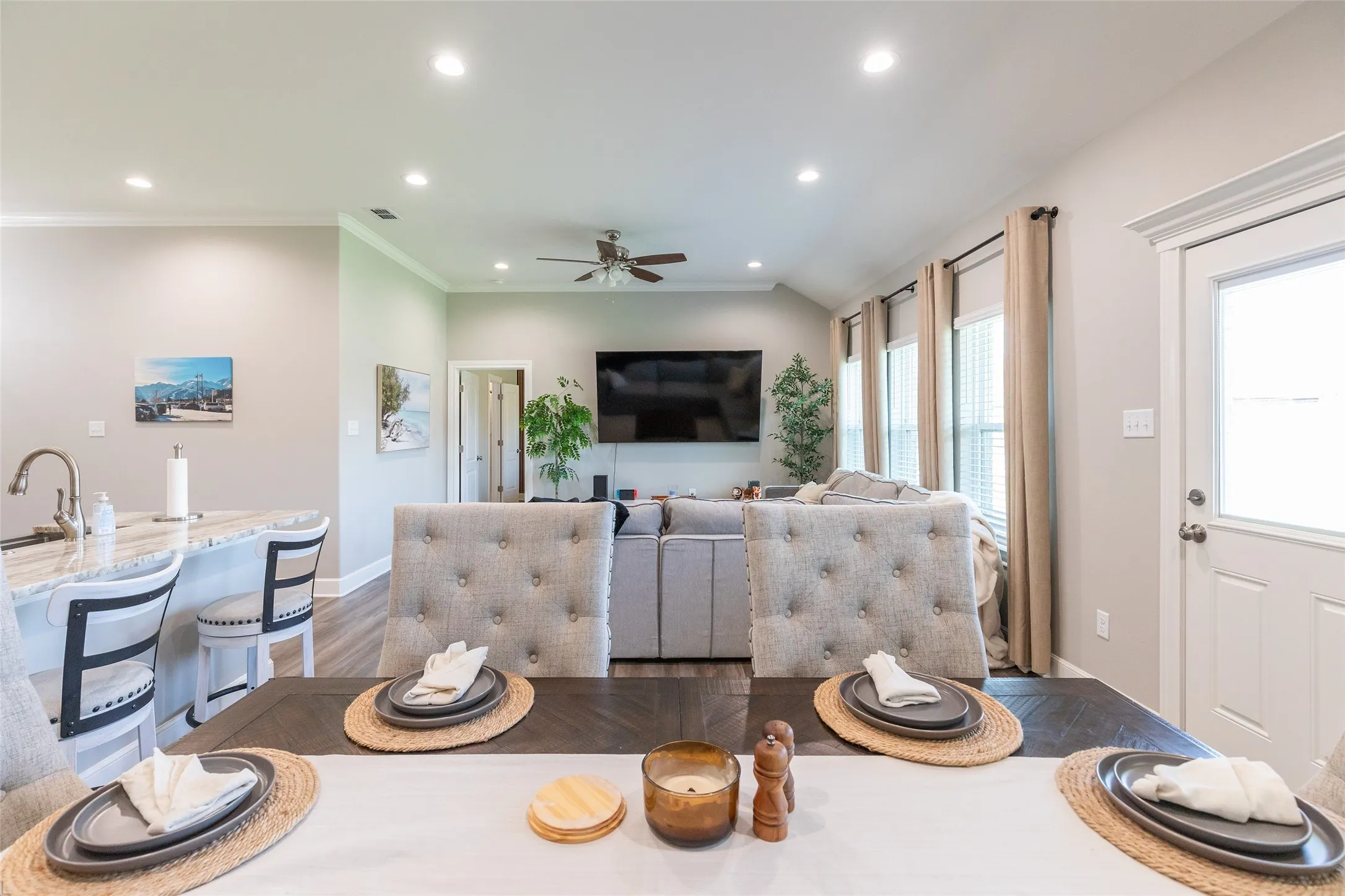 Single Family Residence For Rent in Taylor County , 328 Evening Shade Lane, Abilene, Texas 79602, 4 Bedroom, 2 Bathroom, 2 Garage spaces, 1,730 Sqft, built in 2023, mls#21353702, Real Estate Agent in Abilene, Homes For Rent in Taylor county, Homes For Rent in Abilene, Realtor in Abilene Texas, Real Estate Brokerage Independent Realty Texas, Luminita Cordes Realtor