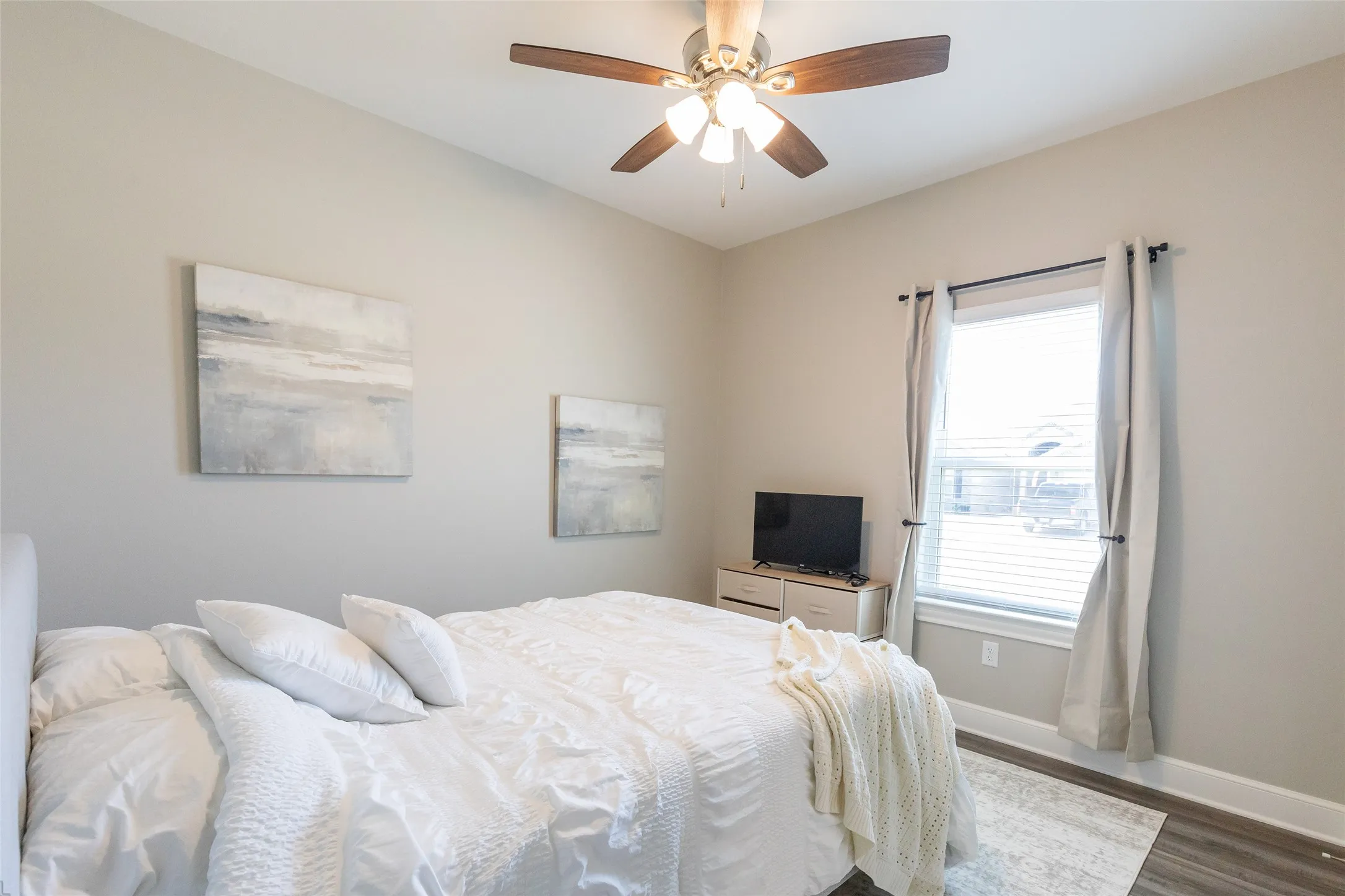 Single Family Residence For Rent in Taylor County , 328 Evening Shade Lane, Abilene, Texas 79602, 4 Bedroom, 2 Bathroom, 2 Garage spaces, 1,730 Sqft, built in 2023, mls#21353702, Real Estate Agent in Abilene, Homes For Rent in Taylor county, Homes For Rent in Abilene, Realtor in Abilene Texas, Real Estate Brokerage Independent Realty Texas, Luminita Cordes Realtor