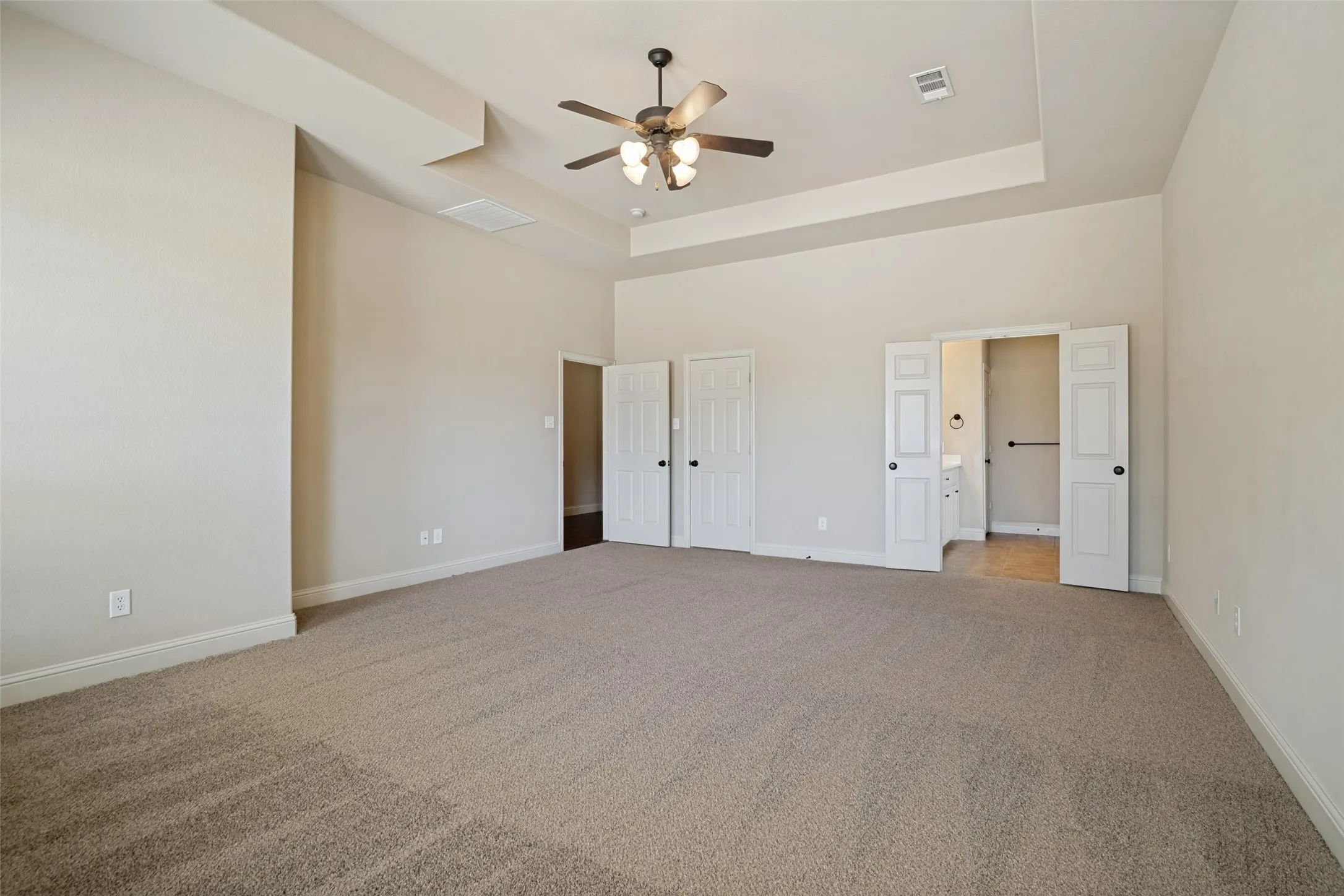 Single Family Residence For Sale in Rockwall County , 2512 Cedarwood Trail, Rockwall, Texas 75032, 4 Bedroom, 2 Bathroom, 2 Garage spaces, 2,761 Sqft, built in 2008, mls#21374679, Real Estate Agent in Rockwall, Homes For Sale in Rockwall county, Homes For Sale in Rockwall, Realtor in Rockwall Texas, Real Estate Brokerage Independent Realty Texas, Luminita Cordes Realtor