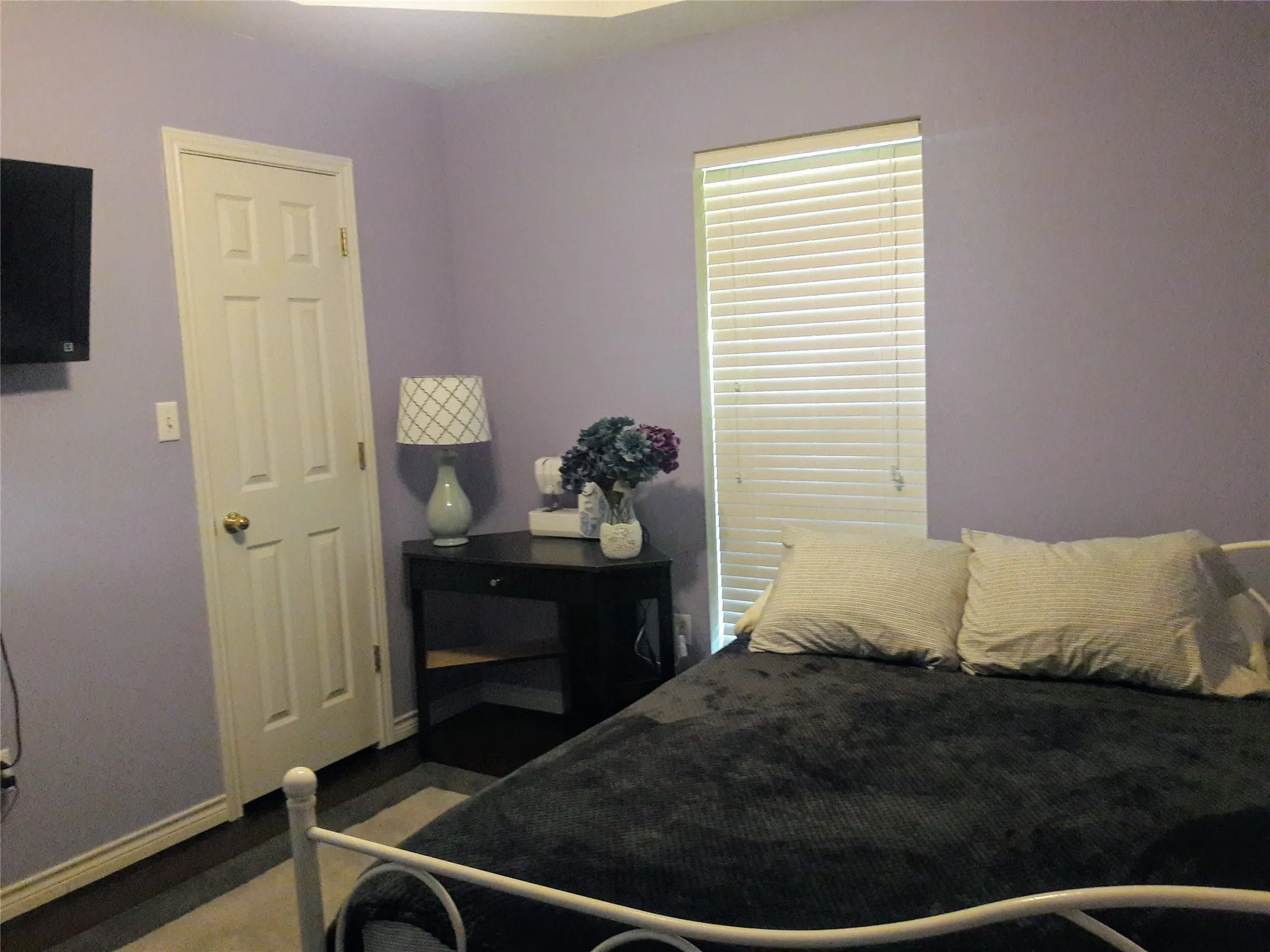 Single Family Residence For Rent in Taylor County , 3517 Mistletoe Court, Abilene, Texas 79606, 3 Bedroom, 2 Bathroom, 2 Garage spaces, 1,376 Sqft, built in 1997, mls#21374686, Real Estate Agent in Abilene, Homes For Rent in Taylor county, Homes For Rent in Abilene, Realtor in Abilene Texas, Real Estate Brokerage Independent Realty Texas, Luminita Cordes Realtor