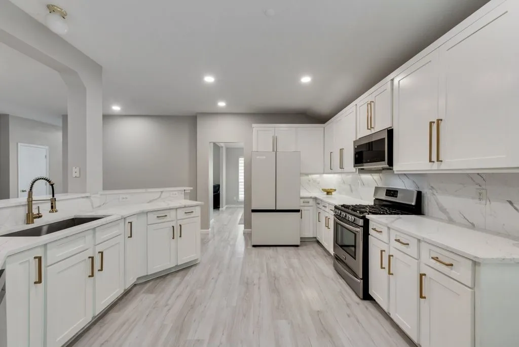 Single Family Residence For Rent in Collin County , 506 Pecos Path Drive, Murphy, Texas 75094, 4 Bedroom, 2 Bathroom, 2 Garage spaces, 2,163 Sqft, built in 2001, mls#21370899, Real Estate Agent in Murphy, Homes For Rent in Collin county, Homes For Rent in Murphy, Realtor in Murphy Texas, Real Estate Brokerage Independent Realty Texas, Luminita Cordes Realtor