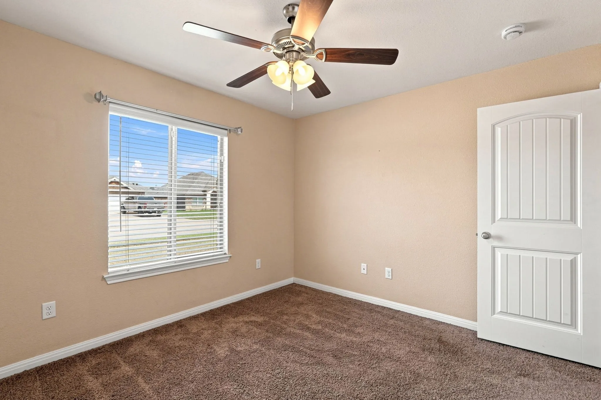Single Family Residence For Sale in Taylor County , 3425 Firedog Road, Abilene, Texas 79606, 3 Bedroom, 2 Bathroom, 2 Garage spaces, 1,590 Sqft, built in 2014, mls#21374409, Real Estate Agent in Abilene, Homes For Sale in Taylor county, Homes For Sale in Abilene, Realtor in Abilene Texas, Real Estate Brokerage Independent Realty Texas, Luminita Cordes Realtor