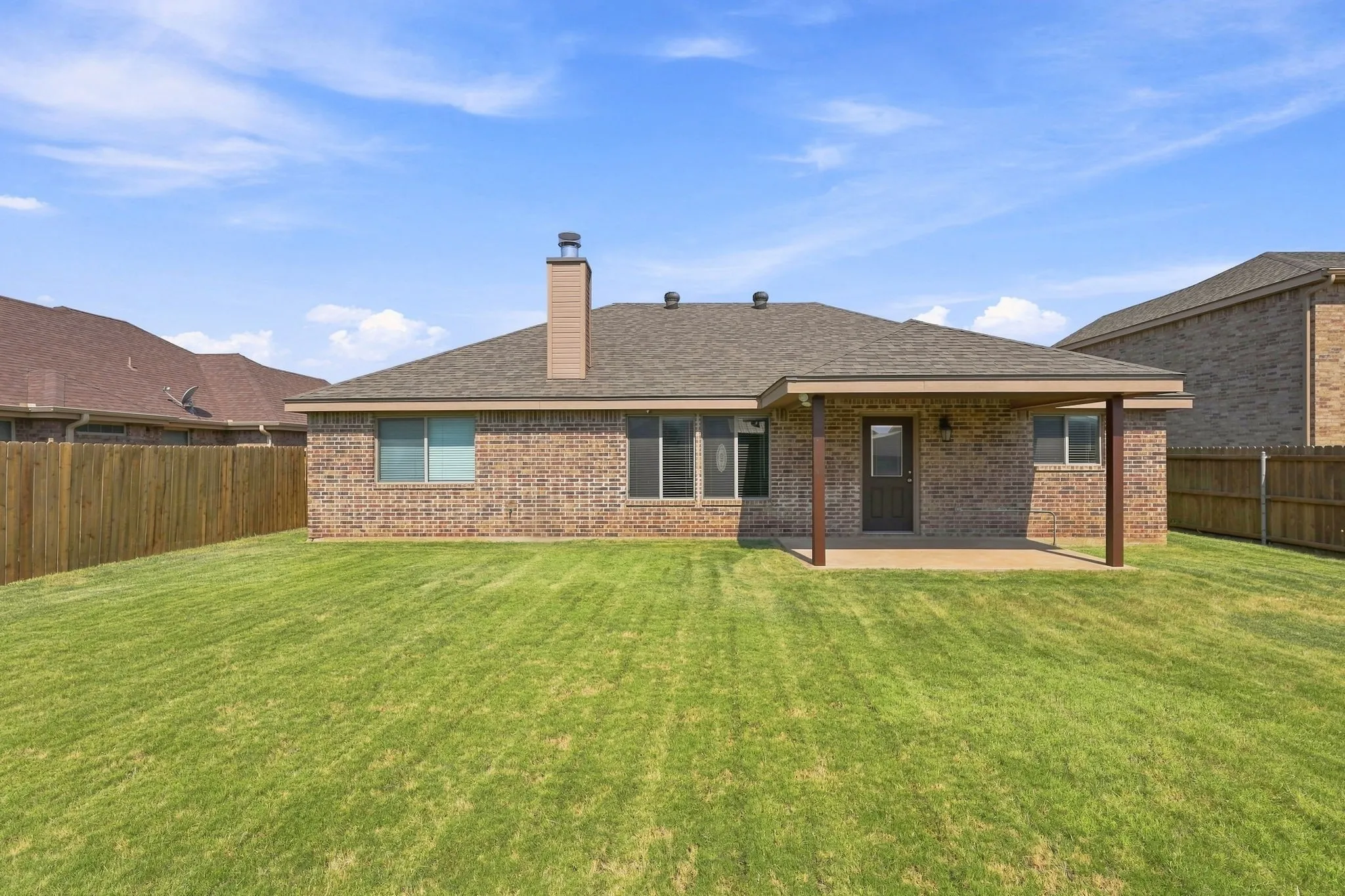 Single Family Residence For Sale in Taylor County , 3425 Firedog Road, Abilene, Texas 79606, 3 Bedroom, 2 Bathroom, 2 Garage spaces, 1,590 Sqft, built in 2014, mls#21374409, Real Estate Agent in Abilene, Homes For Sale in Taylor county, Homes For Sale in Abilene, Realtor in Abilene Texas, Real Estate Brokerage Independent Realty Texas, Luminita Cordes Realtor