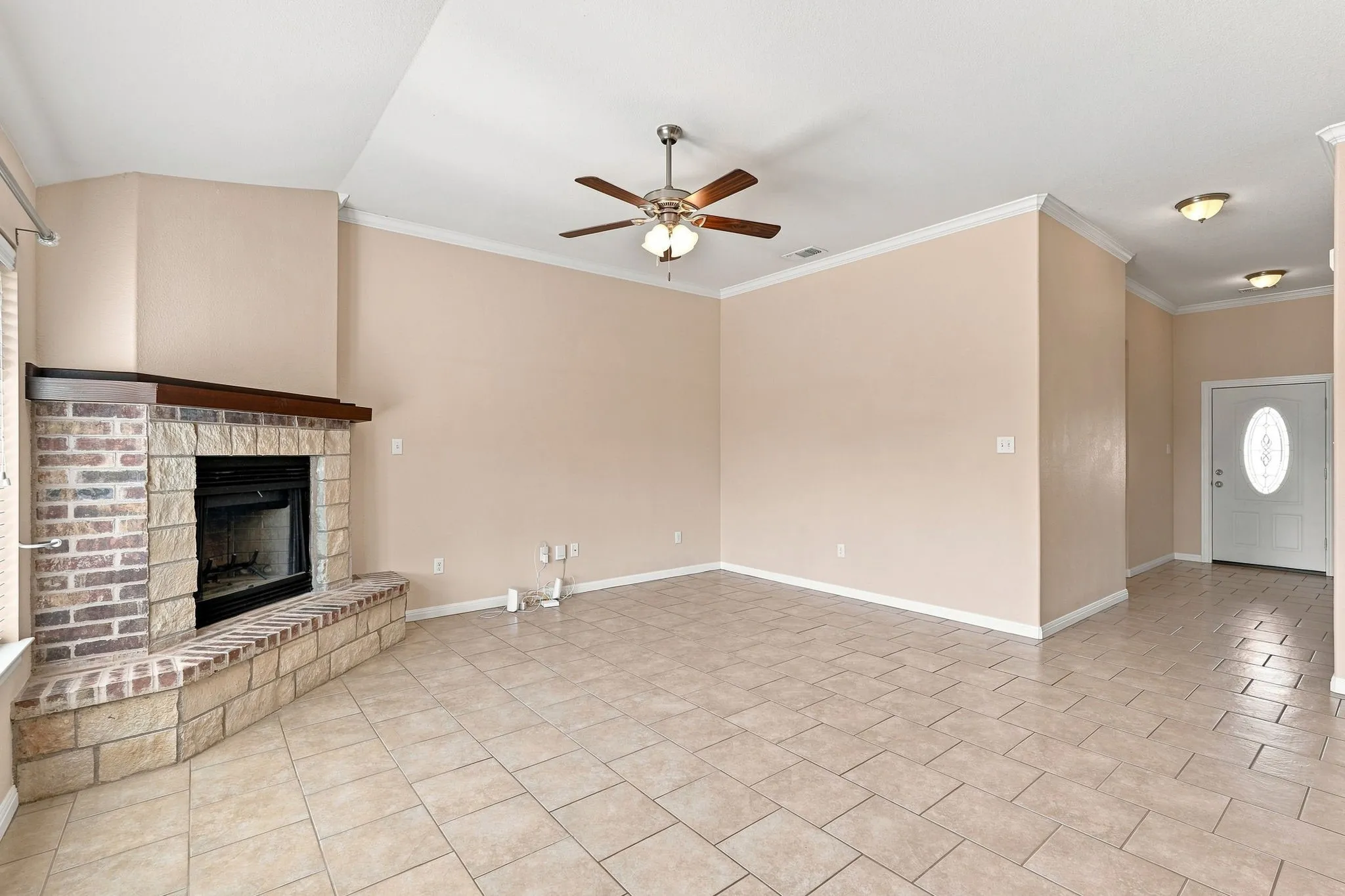 Single Family Residence For Sale in Taylor County , 3425 Firedog Road, Abilene, Texas 79606, 3 Bedroom, 2 Bathroom, 2 Garage spaces, 1,590 Sqft, built in 2014, mls#21374409, Real Estate Agent in Abilene, Homes For Sale in Taylor county, Homes For Sale in Abilene, Realtor in Abilene Texas, Real Estate Brokerage Independent Realty Texas, Luminita Cordes Realtor