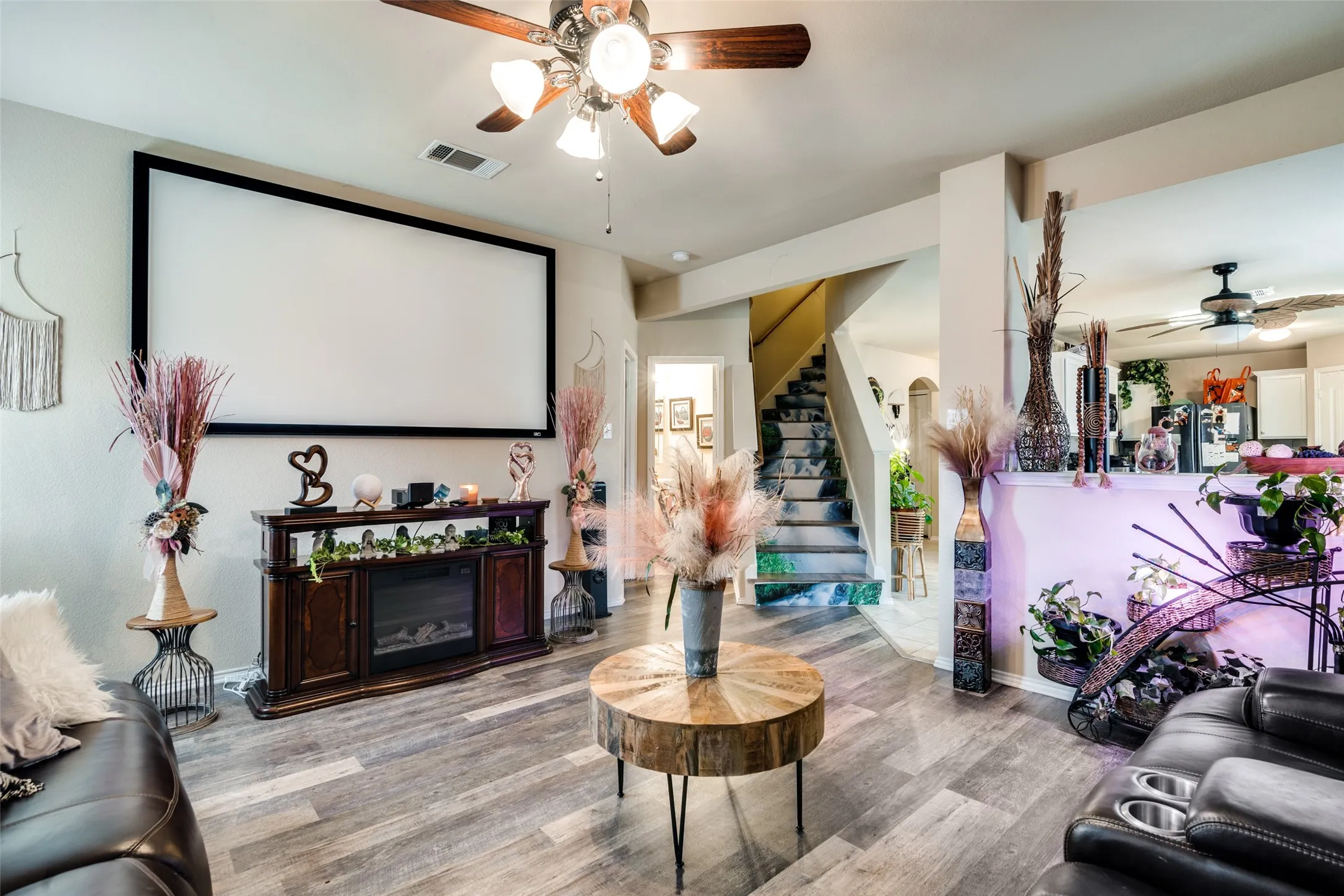 Single Family Residence For Sale in Kaufman County , 2209 Torch Lake Drive, Forney, Texas 75126, 5 Bedroom, 4 Bathroom, 2 Garage spaces, 2,326 Sqft, built in 2016, mls#21374696, Real Estate Agent in Forney, Homes For Sale in Kaufman county, Homes For Sale in Forney, Realtor in Forney Texas, Real Estate Brokerage Independent Realty Texas, Luminita Cordes Realtor