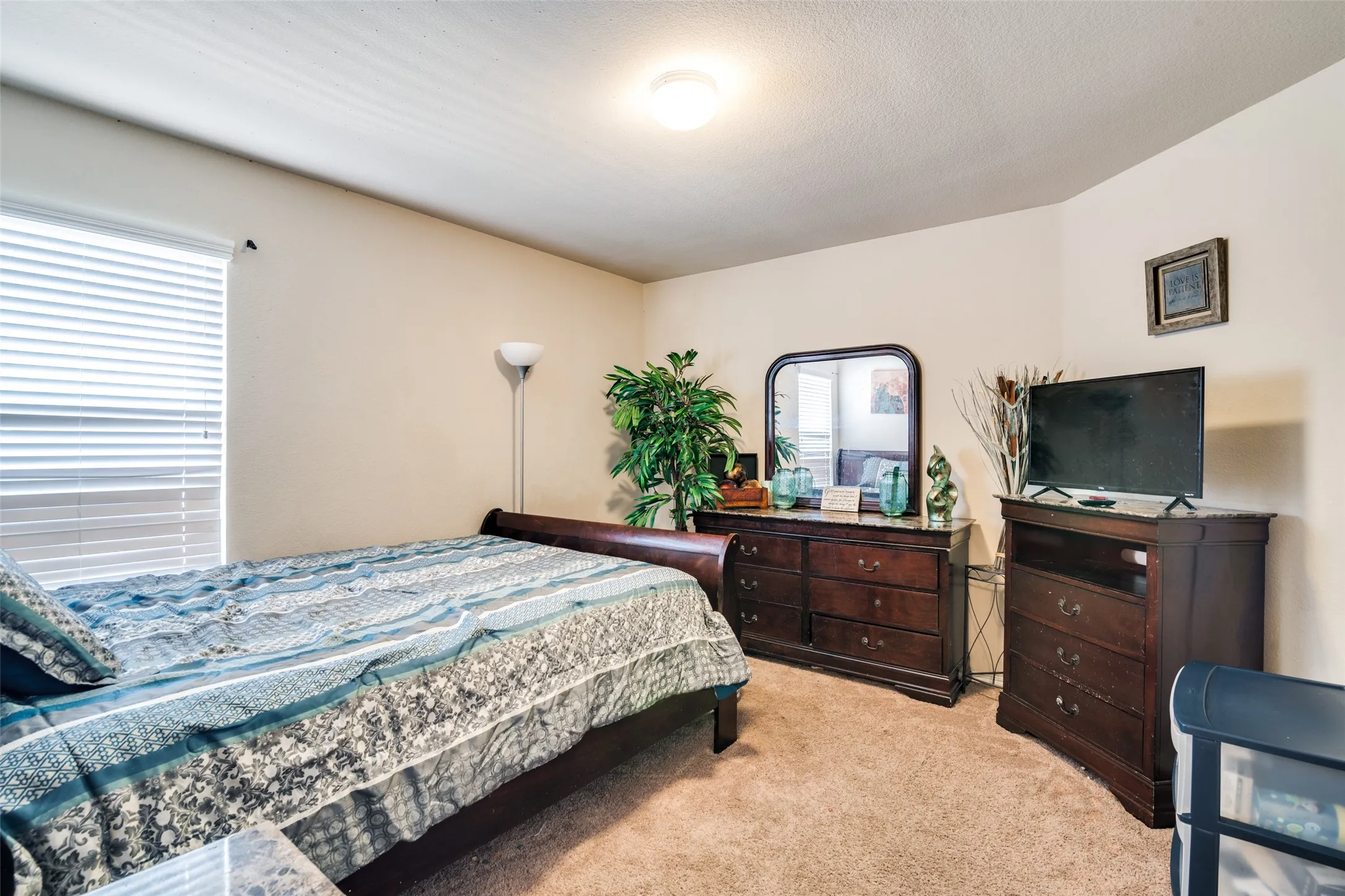 Single Family Residence For Sale in Kaufman County , 2209 Torch Lake Drive, Forney, Texas 75126, 5 Bedroom, 4 Bathroom, 2 Garage spaces, 2,326 Sqft, built in 2016, mls#21374696, Real Estate Agent in Forney, Homes For Sale in Kaufman county, Homes For Sale in Forney, Realtor in Forney Texas, Real Estate Brokerage Independent Realty Texas, Luminita Cordes Realtor