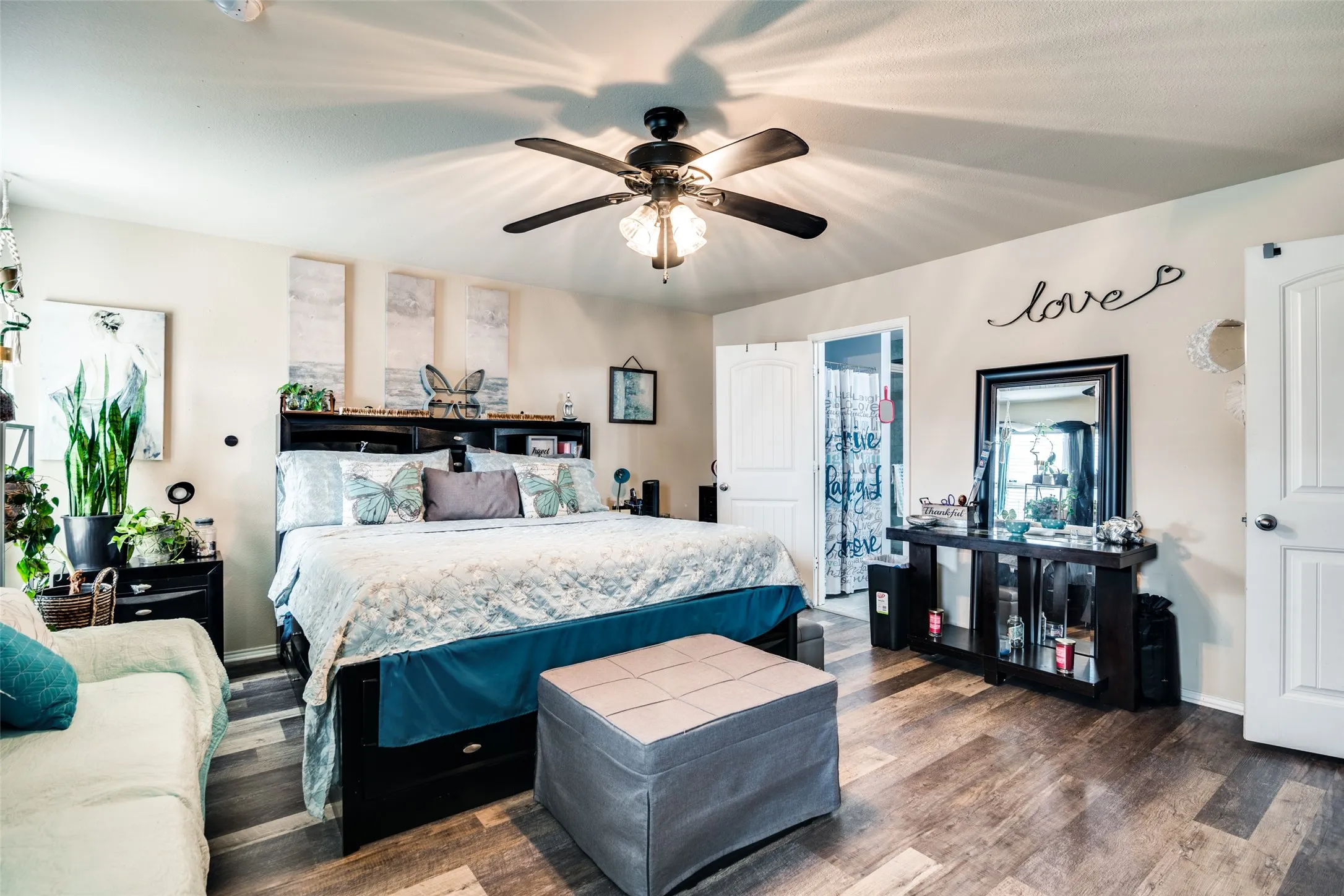 Single Family Residence For Sale in Kaufman County , 2209 Torch Lake Drive, Forney, Texas 75126, 5 Bedroom, 4 Bathroom, 2 Garage spaces, 2,326 Sqft, built in 2016, mls#21374696, Real Estate Agent in Forney, Homes For Sale in Kaufman county, Homes For Sale in Forney, Realtor in Forney Texas, Real Estate Brokerage Independent Realty Texas, Luminita Cordes Realtor