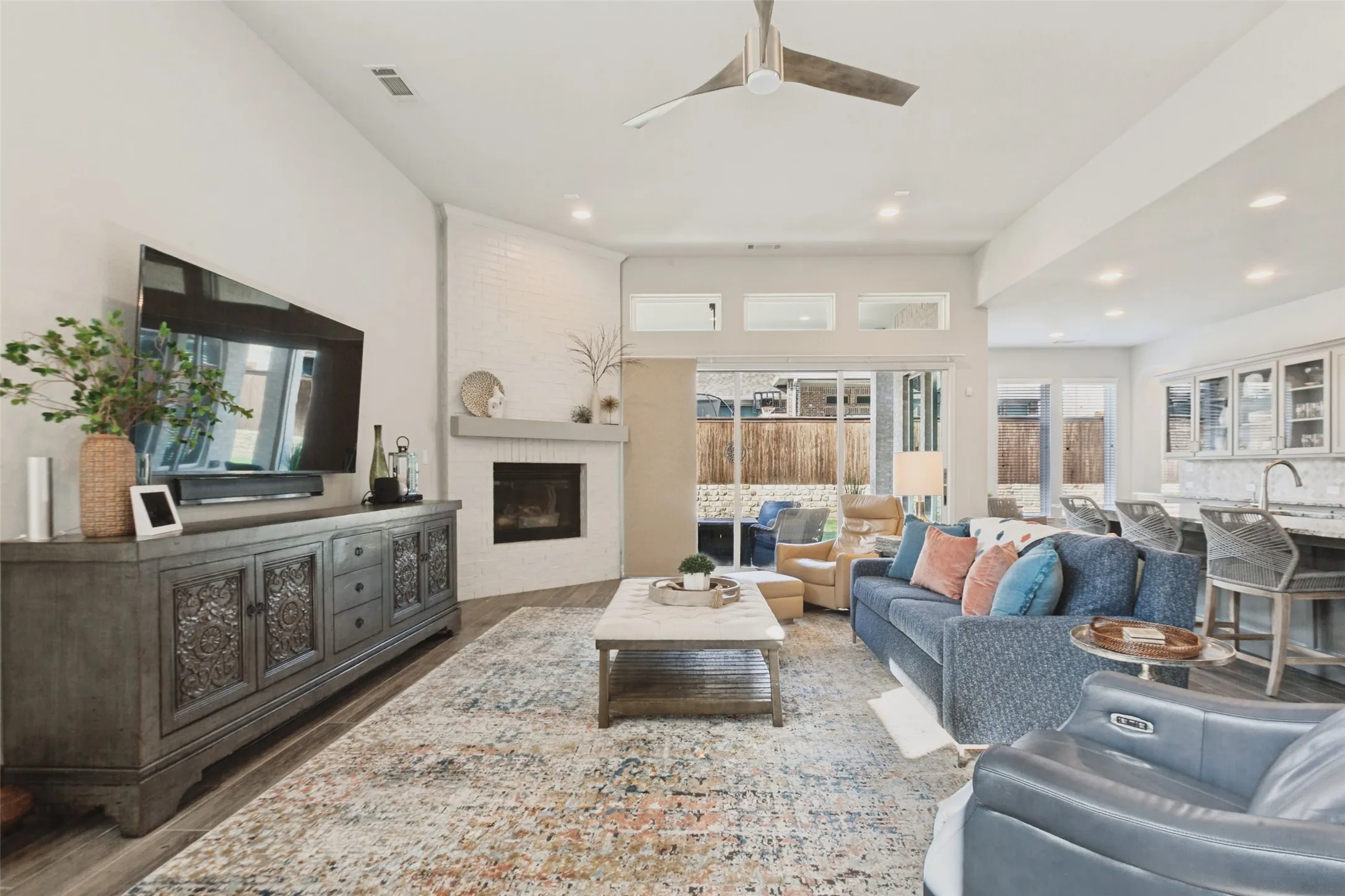 Light and airy living room