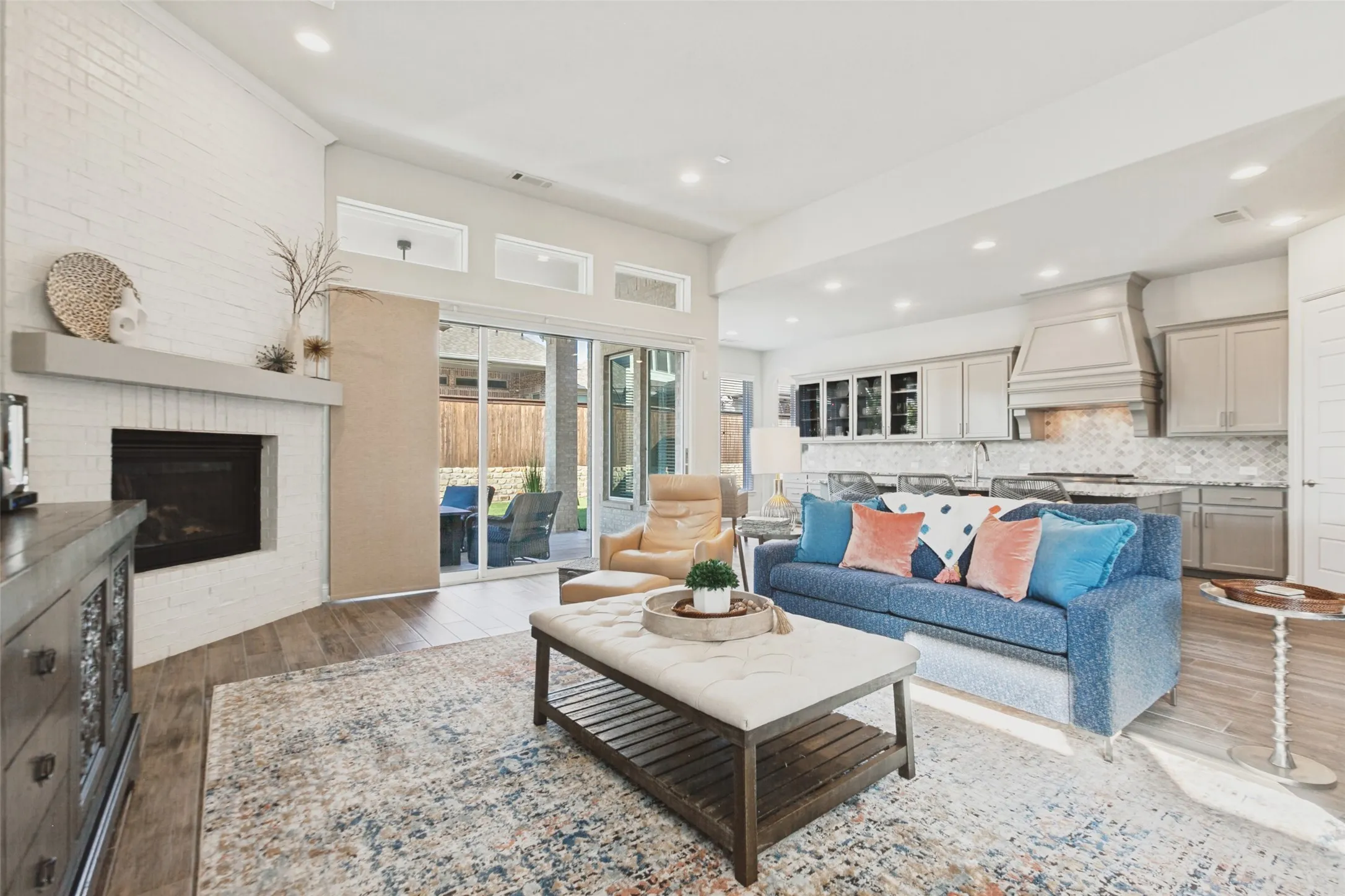 Single Family Residence For Sale in Collin County , 1721 Hudson Drive, Celina, Texas 75009, 4 Bedroom, 4 Bathroom, 3 Garage spaces, 3,000 Sqft, built in 2017, mls#21373563, Real Estate Agent in Celina, Homes For Sale in Collin county, Homes For Sale in Celina, Realtor in Celina Texas, Real Estate Brokerage Independent Realty Texas, Luminita Cordes Realtor