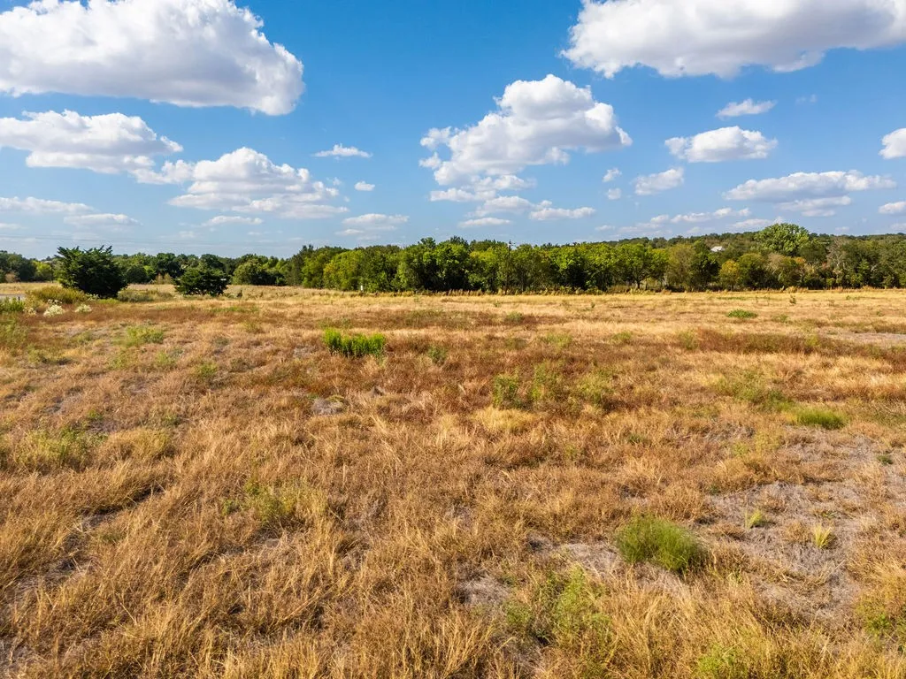 Unimproved Land For Sale in Mc Lennan County , Lot 8 Howard Drive, Moody, Texas 76557, 0, 0, Garage spaces, 0 Sqft, built in 0, mls#21374708, Real Estate Agent in Moody, Homes For Sale in Mc Lennan county, Homes For Sale in Moody, Realtor in Moody Texas, Real Estate Brokerage Independent Realty Texas, Luminita Cordes Realtor