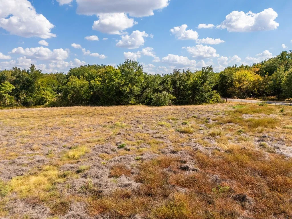 Unimproved Land For Sale in Mc Lennan County , Lot 8 Howard Drive, Moody, Texas 76557, 0, 0, Garage spaces, 0 Sqft, built in 0, mls#21374708, Real Estate Agent in Moody, Homes For Sale in Mc Lennan county, Homes For Sale in Moody, Realtor in Moody Texas, Real Estate Brokerage Independent Realty Texas, Luminita Cordes Realtor