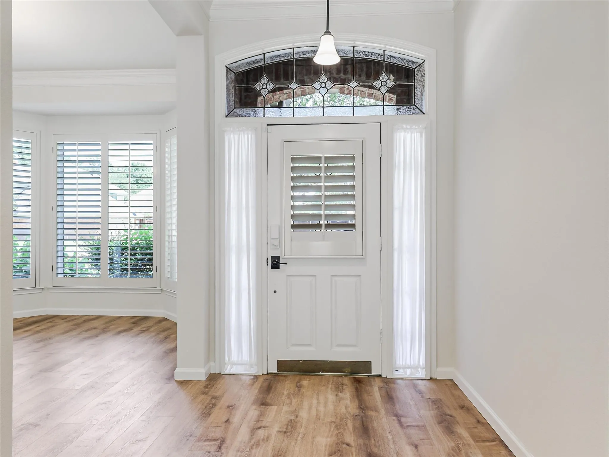 Single Family Residence For Sale in Collin County , 3533 Chaney Lane, Plano, Texas 75093, 3 Bedroom, 2 Bathroom, 2 Garage spaces, 2,731 Sqft, built in 1986, mls#21374710, Real Estate Agent in Plano, Homes For Sale in Collin county, Homes For Sale in Plano, Realtor in Plano Texas, Real Estate Brokerage Independent Realty Texas, Luminita Cordes Realtor