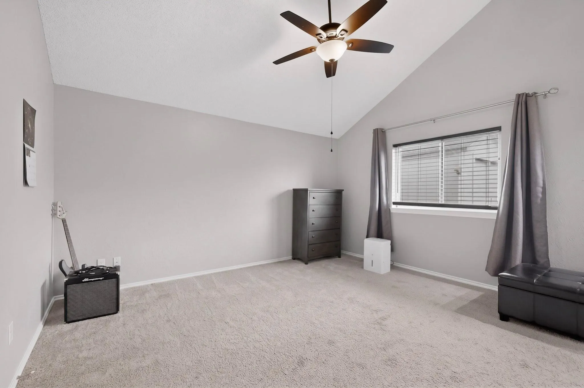 Single Family Residence For Sale in Dallas County , 5548 Village Green Drive, Mesquite, Texas 75150, 2 Bedroom, 2 Bathroom, 1 Garage spaces, 1,259 Sqft, built in 1983, mls#21374701, Real Estate Agent in Mesquite, Homes For Sale in Dallas county, Homes For Sale in Mesquite, Realtor in Mesquite Texas, Real Estate Brokerage Independent Realty Texas, Luminita Cordes Realtor