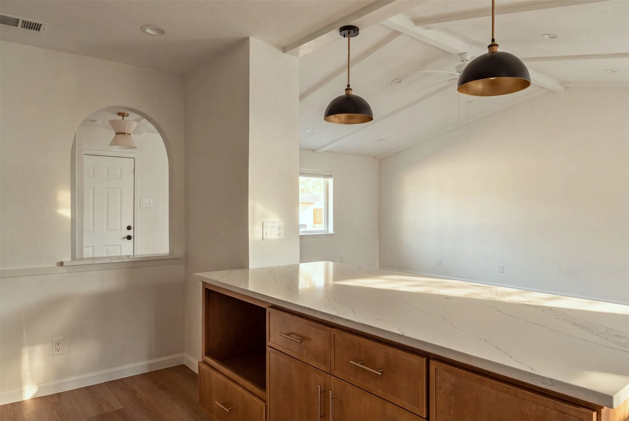 Single Family Residence For Rent in Collin County , 3509 Wildwood Circle, Plano, Texas 75074, 3 Bedroom, 2 Bathroom, 2 Garage spaces, 1,812 Sqft, built in 1976, mls#21374699, Real Estate Agent in Plano, Homes For Rent in Collin county, Homes For Rent in Plano, Realtor in Plano Texas, Real Estate Brokerage Independent Realty Texas, Luminita Cordes Realtor
