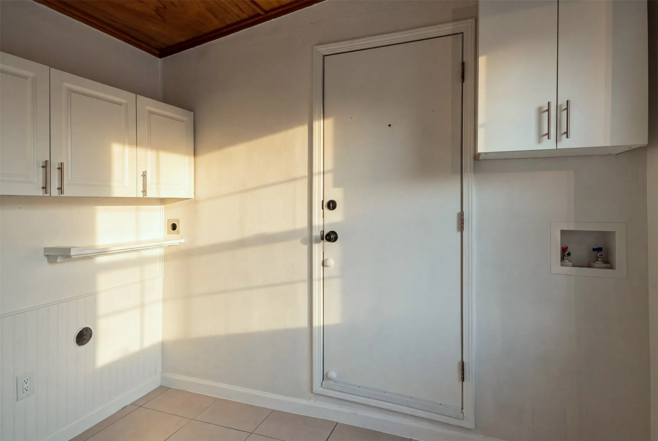 Single Family Residence For Rent in Collin County , 3509 Wildwood Circle, Plano, Texas 75074, 3 Bedroom, 2 Bathroom, 2 Garage spaces, 1,812 Sqft, built in 1976, mls#21374699, Real Estate Agent in Plano, Homes For Rent in Collin county, Homes For Rent in Plano, Realtor in Plano Texas, Real Estate Brokerage Independent Realty Texas, Luminita Cordes Realtor