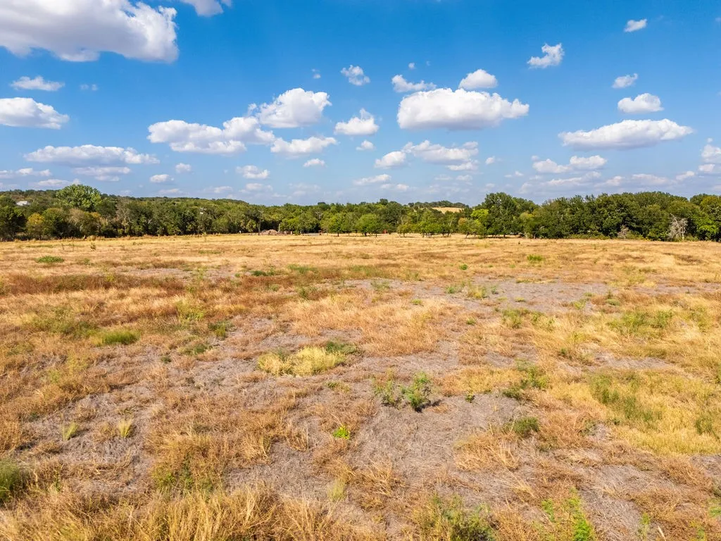 Unimproved Land For Sale in Mc Lennan County , Lot 9 Howard Drive, Moody, Texas 76557, 0, 0, Garage spaces, 0 Sqft, built in 0, mls#21374714, Real Estate Agent in Moody, Homes For Sale in Mc Lennan county, Homes For Sale in Moody, Realtor in Moody Texas, Real Estate Brokerage Independent Realty Texas, Luminita Cordes Realtor