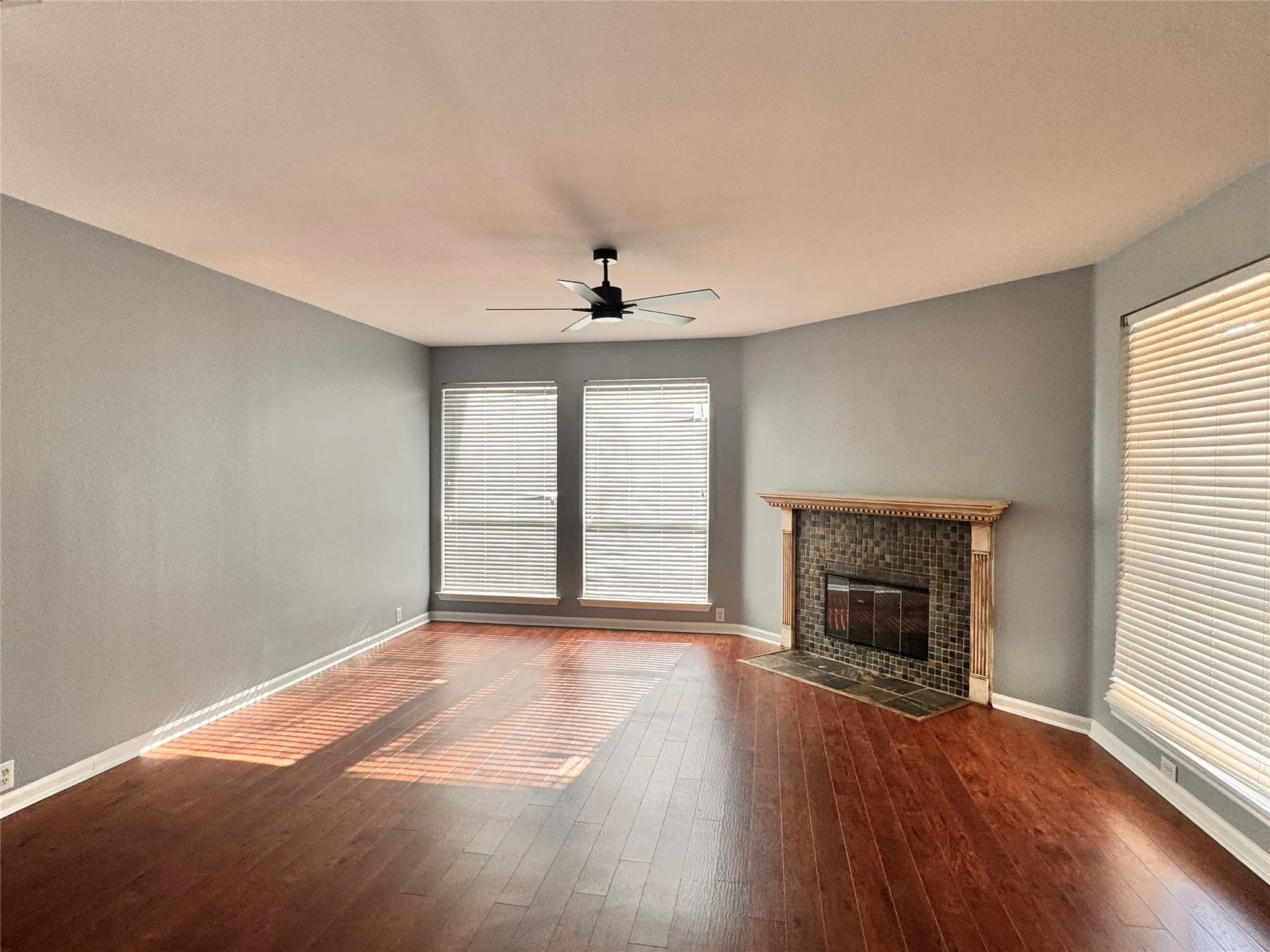 Single Family Residence For Rent in Collin County , 7585 Ravenhill Drive, Frisco, Texas 75035, 4 Bedroom, 3 Bathroom, 2 Garage spaces, 2,985 Sqft, built in 2003, mls#21374721, Real Estate Agent in Frisco, Homes For Rent in Collin county, Homes For Rent in Frisco, Realtor in Frisco Texas, Real Estate Brokerage Independent Realty Texas, Luminita Cordes Realtor