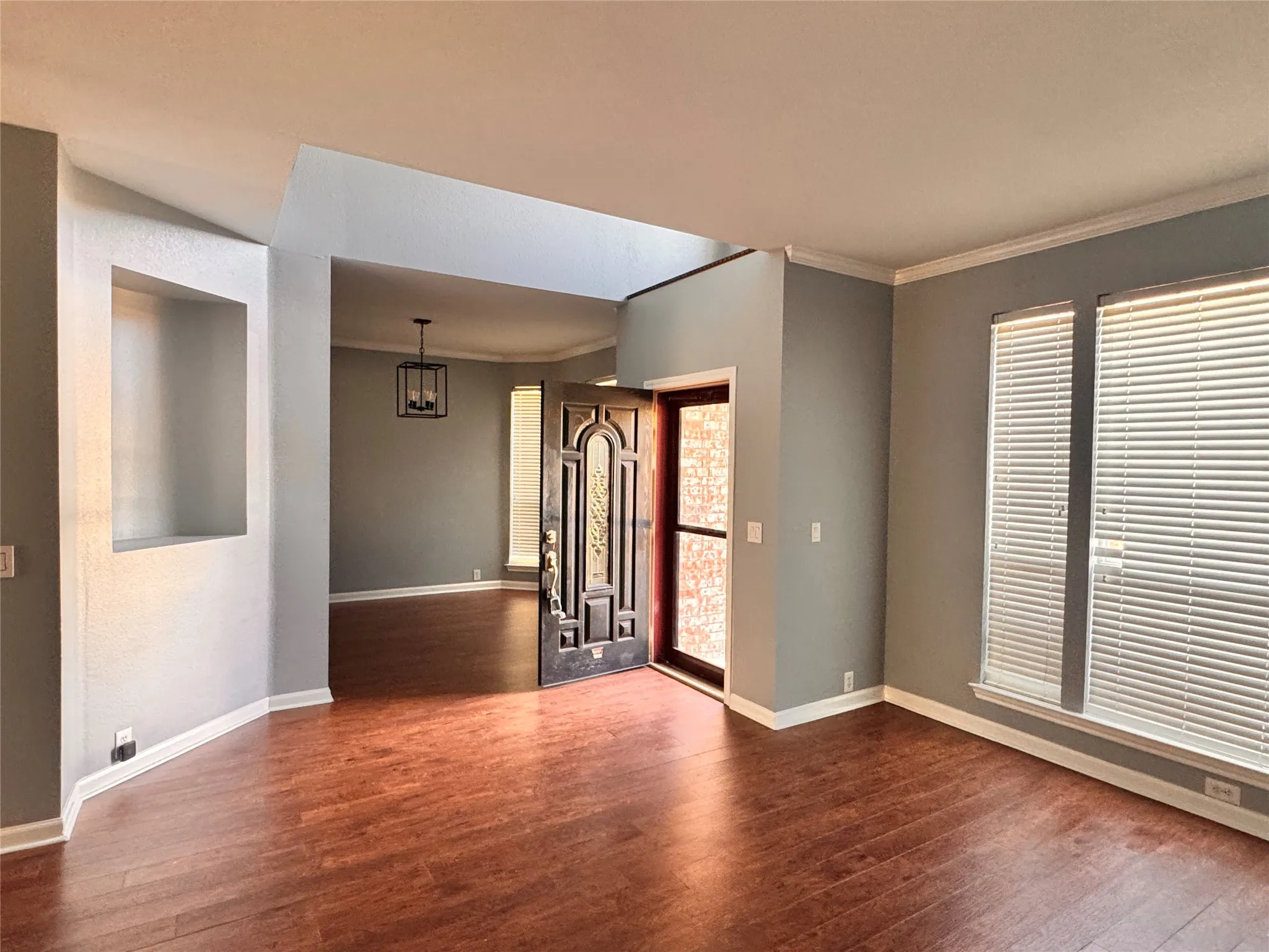 Single Family Residence For Rent in Collin County , 7585 Ravenhill Drive, Frisco, Texas 75035, 4 Bedroom, 3 Bathroom, 2 Garage spaces, 2,985 Sqft, built in 2003, mls#21374721, Real Estate Agent in Frisco, Homes For Rent in Collin county, Homes For Rent in Frisco, Realtor in Frisco Texas, Real Estate Brokerage Independent Realty Texas, Luminita Cordes Realtor