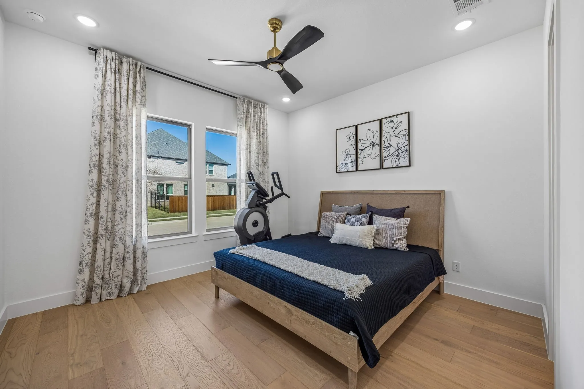 Single Family Residence For Sale in Collin County , 3140 Barclay Lane, Prosper, Texas 75078, 4 Bedroom, 5 Bathroom, 3 Garage spaces, 3,634 Sqft, built in 2024, mls#21374564, Real Estate Agent in Prosper, Homes For Sale in Collin county, Homes For Sale in Prosper, Realtor in Prosper Texas, Real Estate Brokerage Independent Realty Texas, Luminita Cordes Realtor