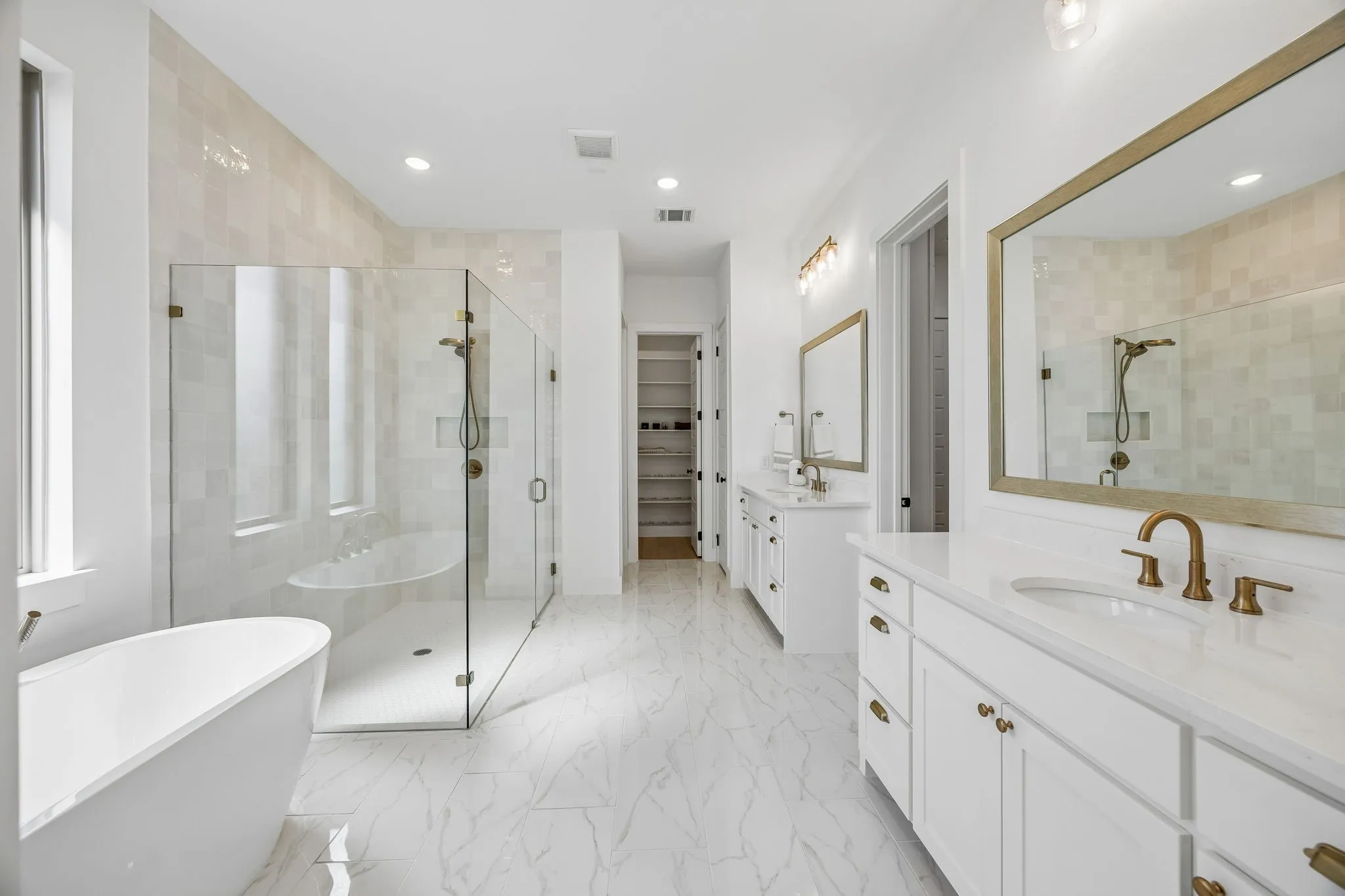Single Family Residence For Sale in Collin County , 3140 Barclay Lane, Prosper, Texas 75078, 4 Bedroom, 5 Bathroom, 3 Garage spaces, 3,634 Sqft, built in 2024, mls#21374564, Real Estate Agent in Prosper, Homes For Sale in Collin county, Homes For Sale in Prosper, Realtor in Prosper Texas, Real Estate Brokerage Independent Realty Texas, Luminita Cordes Realtor