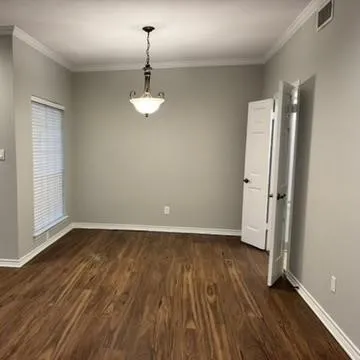 Condominium For Sale in Tarrant County , 4347 Bellaire Drive S 132S, Fort Worth, Texas 76109, 2 Bedroom, 2 Bathroom, Garage spaces, 1,077 Sqft, built in 1972, mls#21374722, Real Estate Agent in Fort Worth, Homes For Sale in Tarrant county, Homes For Sale in Fort Worth, Realtor in Fort Worth Texas, Real Estate Brokerage Independent Realty Texas, Luminita Cordes Realtor