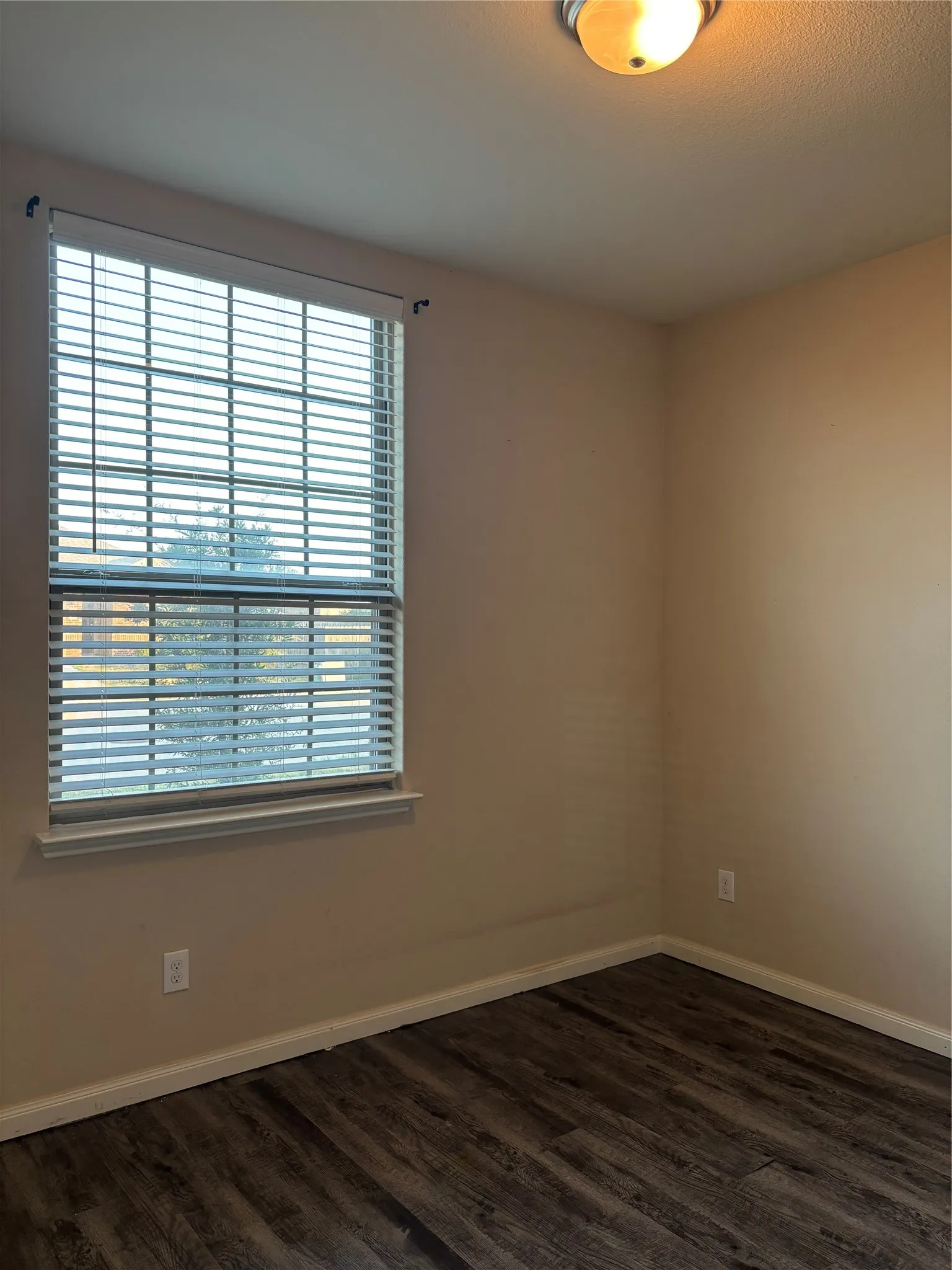 Single Family Residence For Rent in Collin County , 1540 Park Trails, Princeton, Texas 75407, 4 Bedroom, 2 Bathroom, 2 Garage spaces, 1,658 Sqft, built in 2019, mls#21374729, Real Estate Agent in Princeton, Homes For Rent in Collin county, Homes For Rent in Princeton, Realtor in Princeton Texas, Real Estate Brokerage Independent Realty Texas, Luminita Cordes Realtor