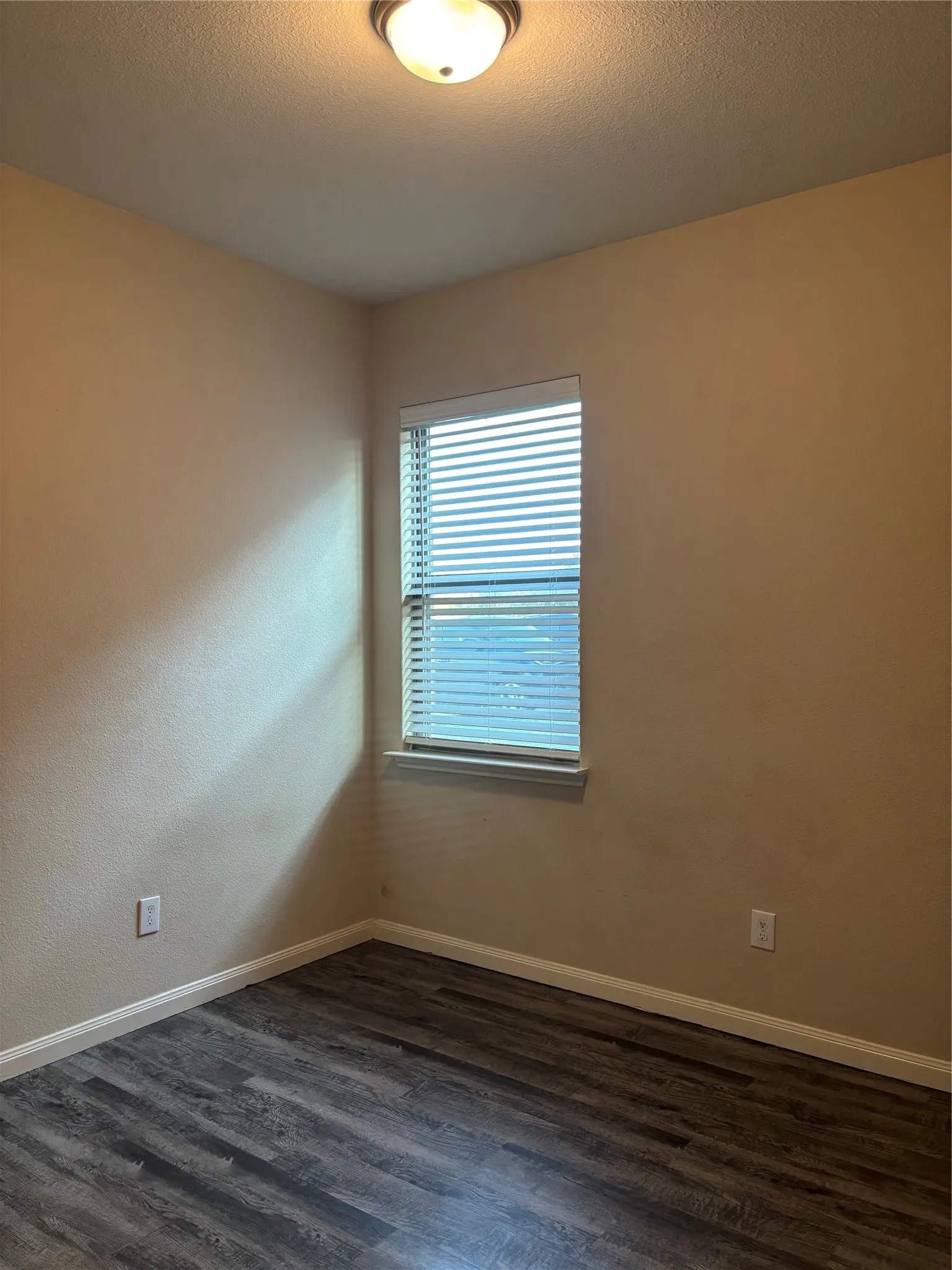 Single Family Residence For Rent in Collin County , 1540 Park Trails, Princeton, Texas 75407, 4 Bedroom, 2 Bathroom, 2 Garage spaces, 1,658 Sqft, built in 2019, mls#21374729, Real Estate Agent in Princeton, Homes For Rent in Collin county, Homes For Rent in Princeton, Realtor in Princeton Texas, Real Estate Brokerage Independent Realty Texas, Luminita Cordes Realtor