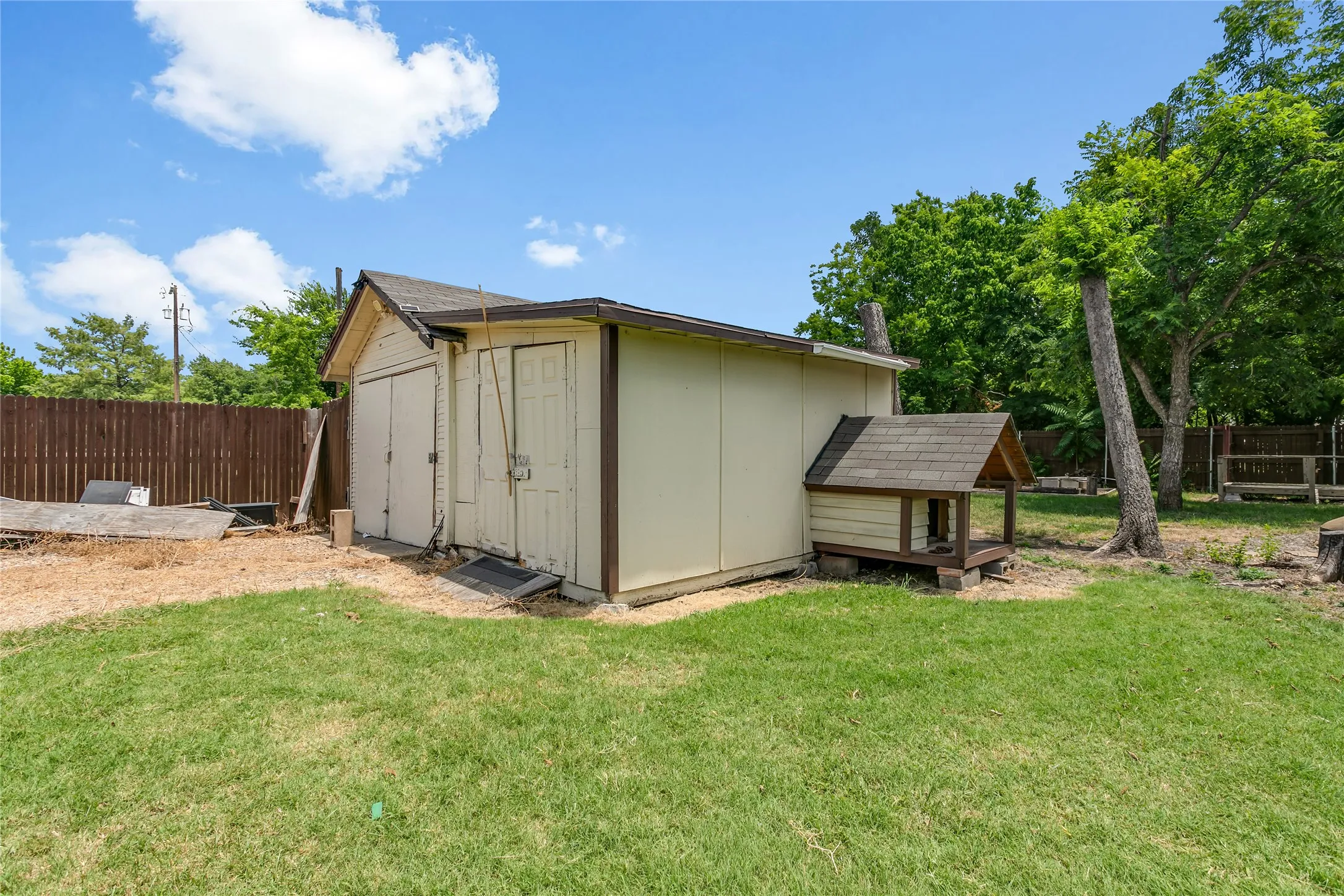 Retail For Sale in Collin County , 3409 Fannin Road, Melissa, Texas 75454, 0, 0, Garage spaces, 0 Sqft, built in 2003, mls#21362661, Real Estate Agent in Melissa, Homes For Sale in Collin county, Homes For Sale in Melissa, Realtor in Melissa Texas, Real Estate Brokerage Independent Realty Texas, Luminita Cordes Realtor