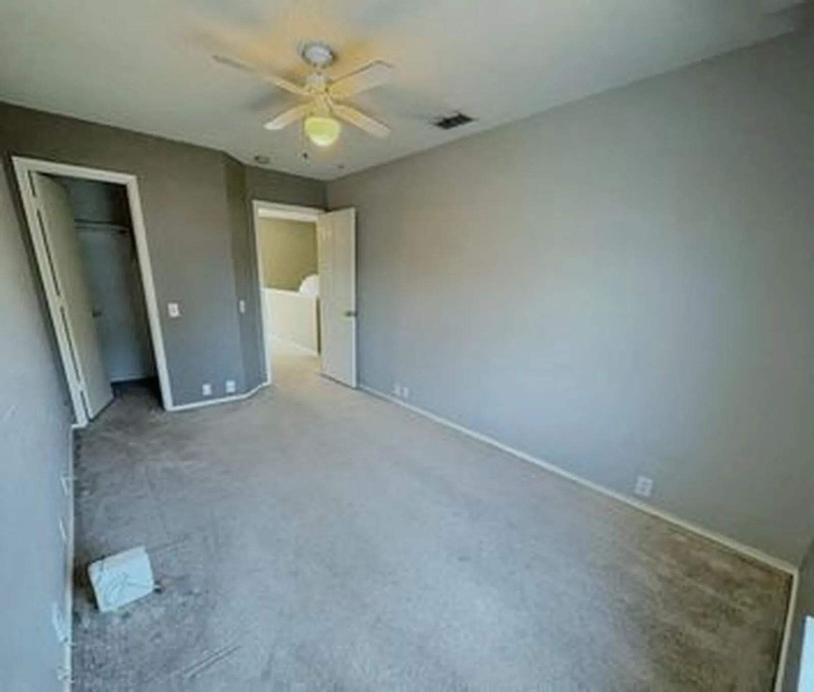 Single Family Residence For Sale in Tarrant County , 1149 Highland Station Drive, Saginaw, Texas 76131, 4 Bedroom, 3 Bathroom, 2 Garage spaces, 2,249 Sqft, built in 1995, mls#21374725, Real Estate Agent in Saginaw, Homes For Sale in Tarrant county, Homes For Sale in Saginaw, Realtor in Saginaw Texas, Real Estate Brokerage Independent Realty Texas, Luminita Cordes Realtor