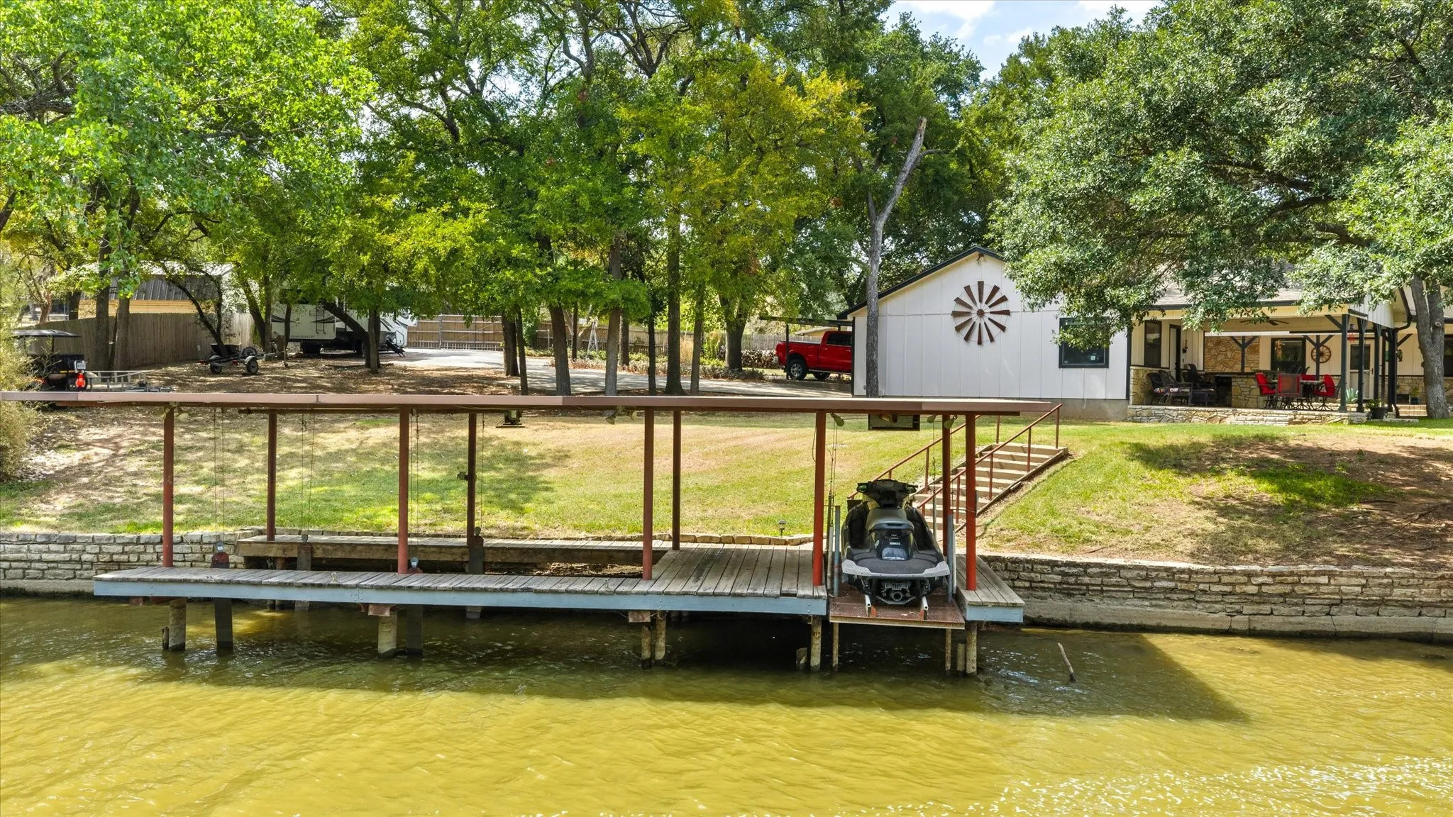 Single Family Residence For Sale in Hood County , 2537 Forest Park Drive, Granbury, Texas 76048, 2 Bedroom, 2 Bathroom, 2 Garage spaces, 1,623 Sqft, built in 1984, mls#21374459, Real Estate Agent in Granbury, Homes For Sale in Hood county, Homes For Sale in Granbury, Realtor in Granbury Texas, Real Estate Brokerage Independent Realty Texas, Luminita Cordes Realtor