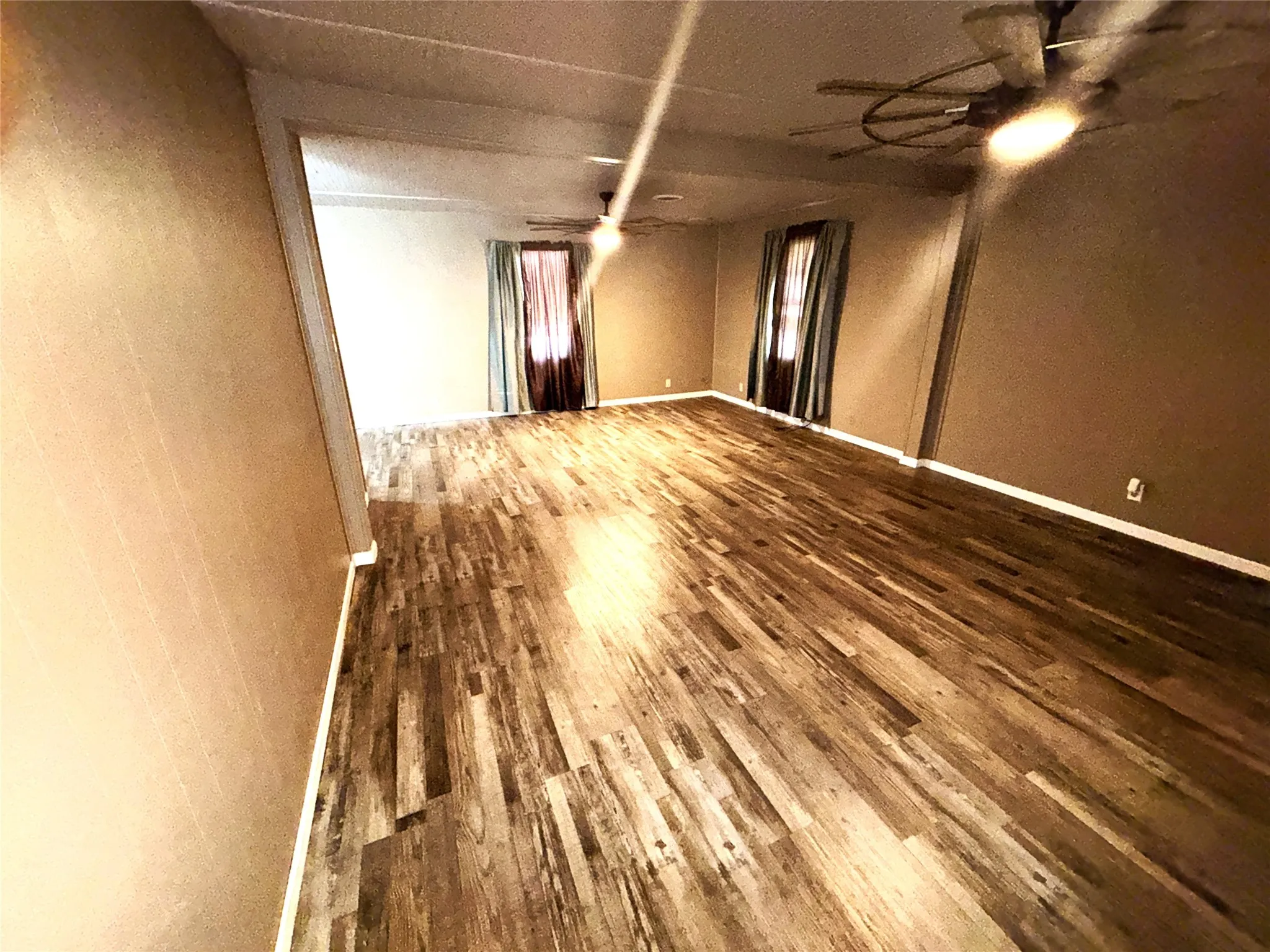 Single Family Residence For Sale in Eastland County , 1211 W 12th Street, Cisco, Texas 76437, 2 Bedroom, 1 Bathroom, Garage spaces, 1,096 Sqft, built in 1950, mls#21374738, Real Estate Agent in Cisco, Homes For Sale in Eastland county, Homes For Sale in Cisco, Realtor in Cisco Texas, Real Estate Brokerage Independent Realty Texas, Luminita Cordes Realtor