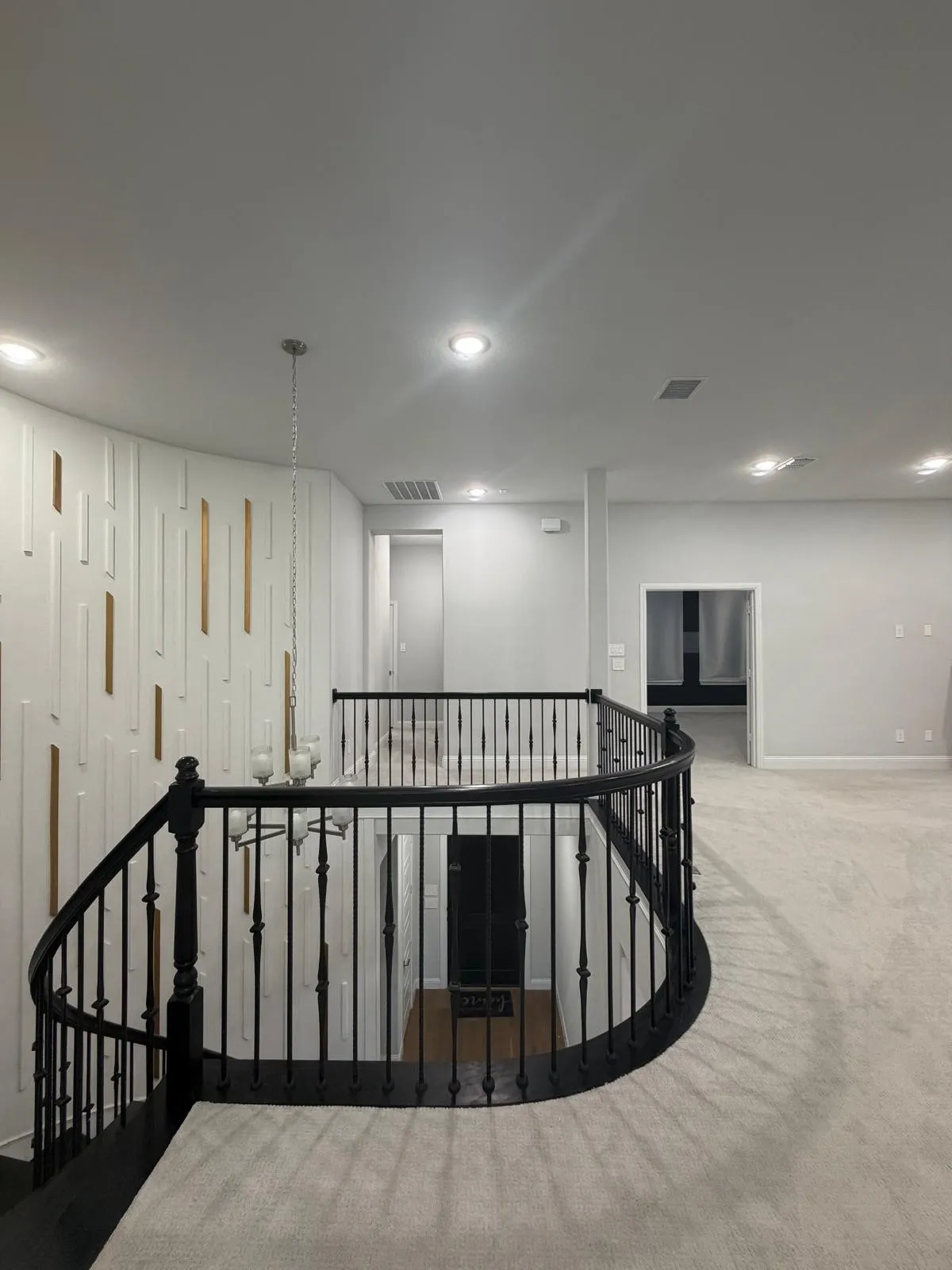 Single Family Residence For Rent in Collin County , 12609 Diamond Creek Drive, Frisco, Texas 75035, 5 Bedroom, 6 Bathroom, 3 Garage spaces, 4,336 Sqft, built in 2022, mls#21374743, Real Estate Agent in Frisco, Homes For Rent in Collin county, Homes For Rent in Frisco, Realtor in Frisco Texas, Real Estate Brokerage Independent Realty Texas, Luminita Cordes Realtor