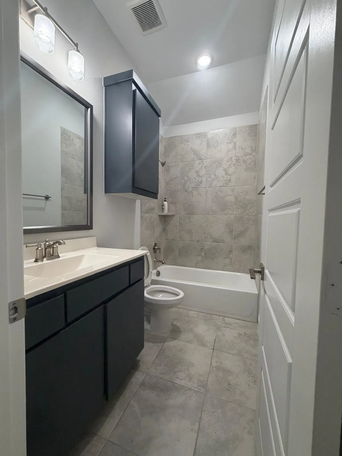 Single Family Residence For Rent in Collin County , 12609 Diamond Creek Drive, Frisco, Texas 75035, 5 Bedroom, 6 Bathroom, 3 Garage spaces, 4,336 Sqft, built in 2022, mls#21374743, Real Estate Agent in Frisco, Homes For Rent in Collin county, Homes For Rent in Frisco, Realtor in Frisco Texas, Real Estate Brokerage Independent Realty Texas, Luminita Cordes Realtor