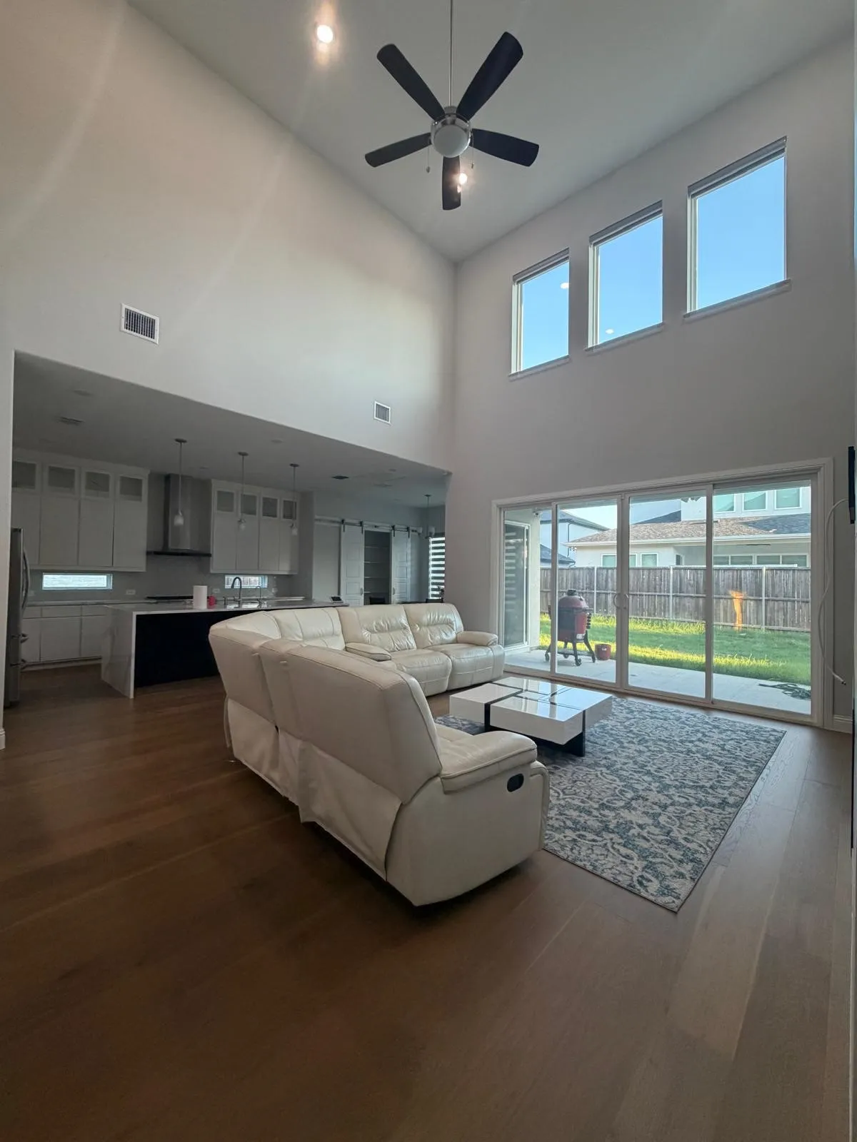 Single Family Residence For Rent in Collin County , 12609 Diamond Creek Drive, Frisco, Texas 75035, 5 Bedroom, 6 Bathroom, 3 Garage spaces, 4,336 Sqft, built in 2022, mls#21374743, Real Estate Agent in Frisco, Homes For Rent in Collin county, Homes For Rent in Frisco, Realtor in Frisco Texas, Real Estate Brokerage Independent Realty Texas, Luminita Cordes Realtor