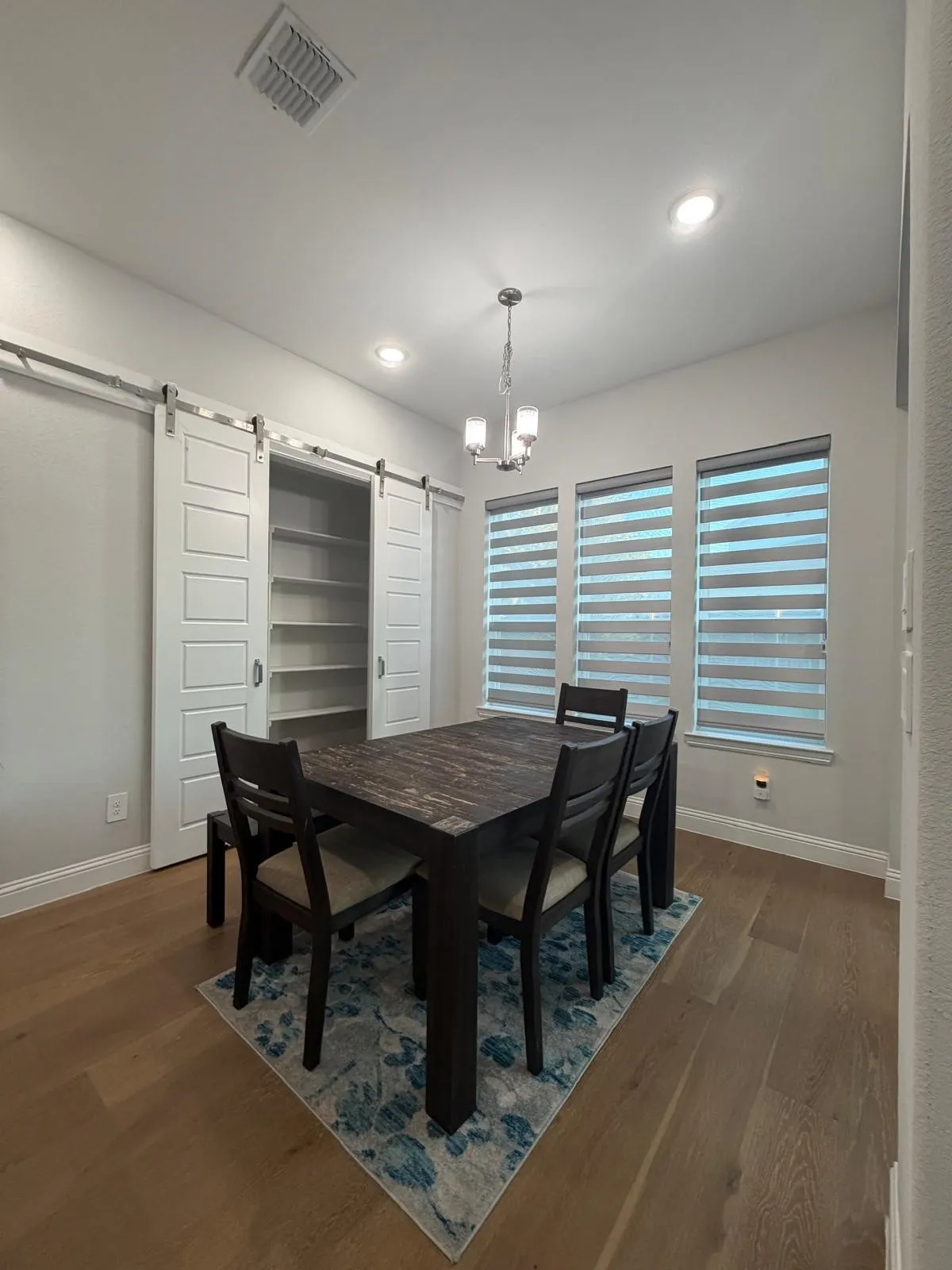 Single Family Residence For Rent in Collin County , 12609 Diamond Creek Drive, Frisco, Texas 75035, 5 Bedroom, 6 Bathroom, 3 Garage spaces, 4,336 Sqft, built in 2022, mls#21374743, Real Estate Agent in Frisco, Homes For Rent in Collin county, Homes For Rent in Frisco, Realtor in Frisco Texas, Real Estate Brokerage Independent Realty Texas, Luminita Cordes Realtor