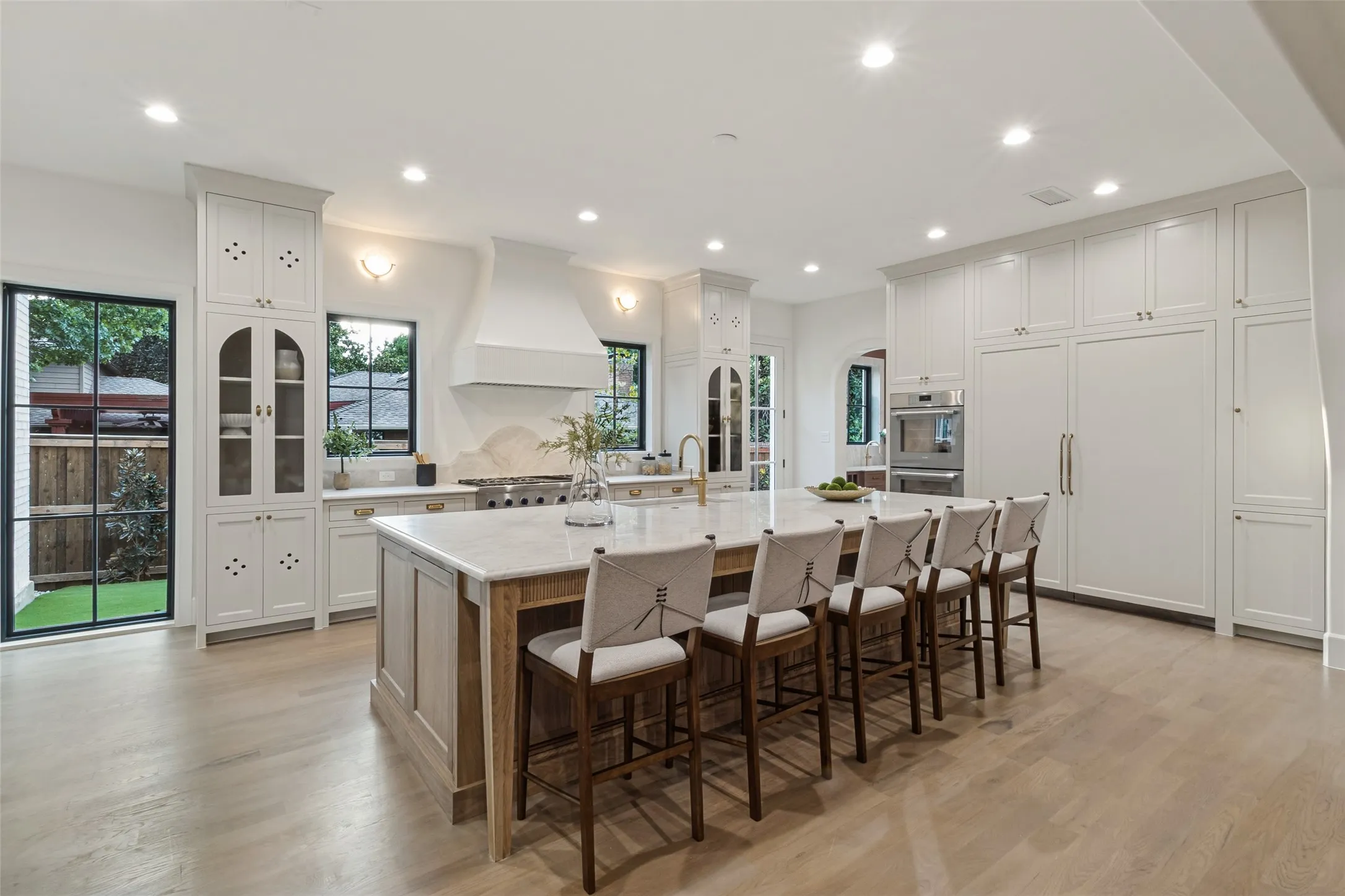 Single Family Residence For Sale in Dallas County , 6910 Wabash Circle, Dallas, Texas 75214, 5 Bedroom, 8 Bathroom, 2 Garage spaces, 6,200 Sqft, built in 2026, mls#21330518, Real Estate Agent in Dallas, Homes For Sale in Dallas county, Homes For Sale in Dallas, Realtor in Dallas Texas, Real Estate Brokerage Independent Realty Texas, Luminita Cordes Realtor