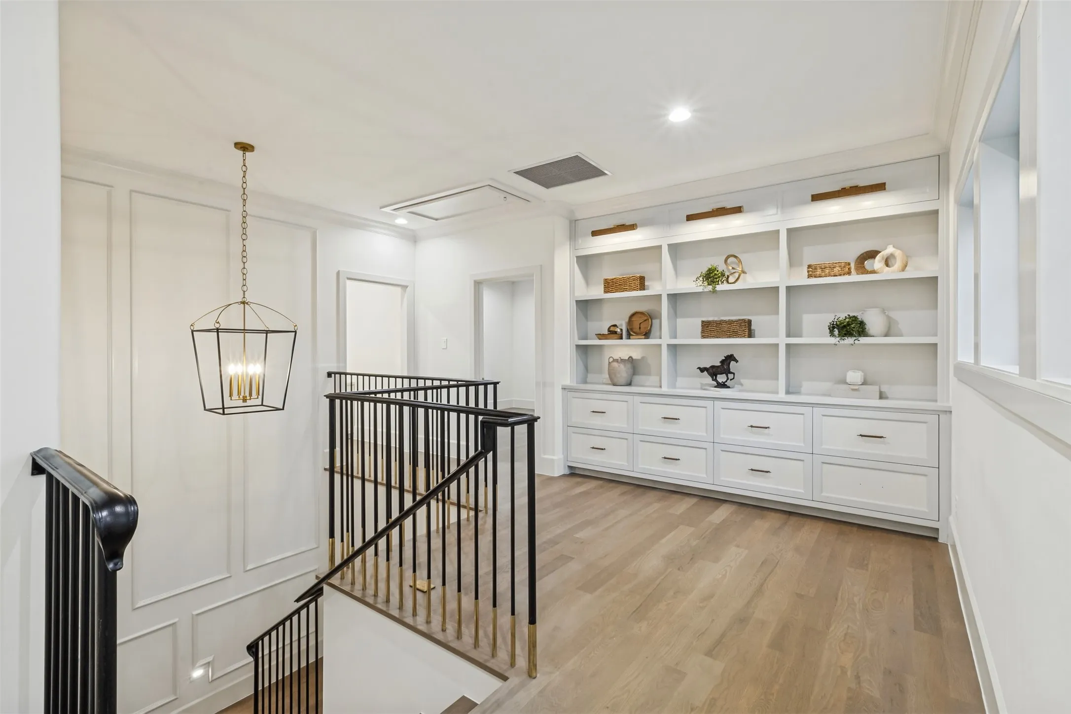 Single Family Residence For Sale in Dallas County , 6910 Wabash Circle, Dallas, Texas 75214, 5 Bedroom, 8 Bathroom, 2 Garage spaces, 6,200 Sqft, built in 2026, mls#21330518, Real Estate Agent in Dallas, Homes For Sale in Dallas county, Homes For Sale in Dallas, Realtor in Dallas Texas, Real Estate Brokerage Independent Realty Texas, Luminita Cordes Realtor