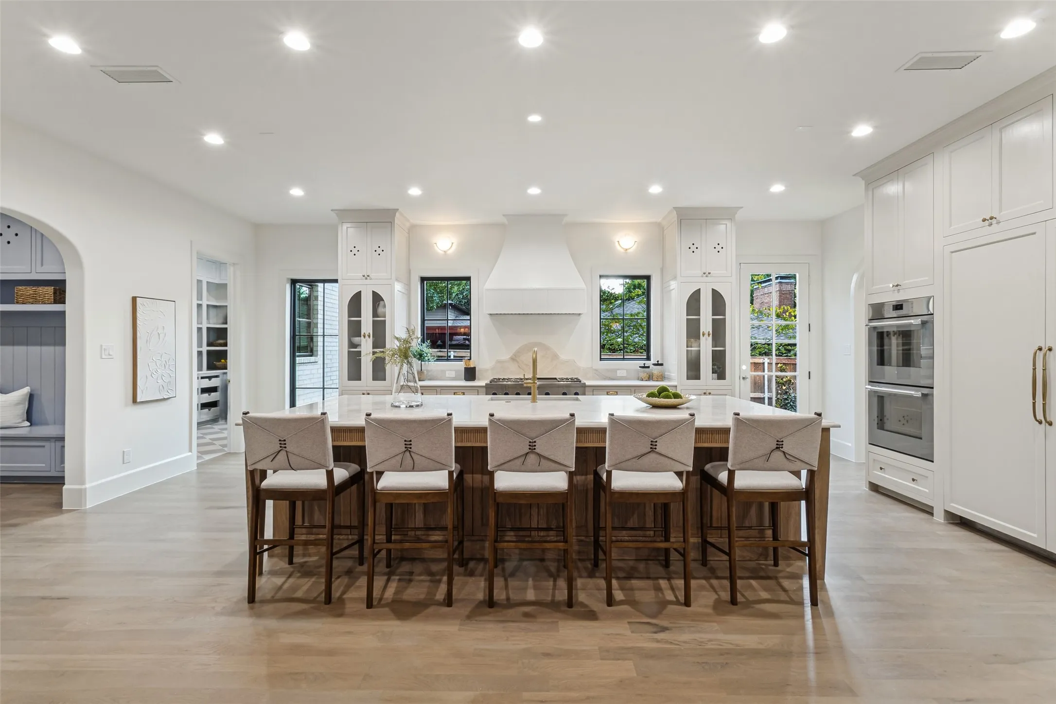 Single Family Residence For Sale in Dallas County , 6910 Wabash Circle, Dallas, Texas 75214, 5 Bedroom, 8 Bathroom, 2 Garage spaces, 6,200 Sqft, built in 2026, mls#21330518, Real Estate Agent in Dallas, Homes For Sale in Dallas county, Homes For Sale in Dallas, Realtor in Dallas Texas, Real Estate Brokerage Independent Realty Texas, Luminita Cordes Realtor