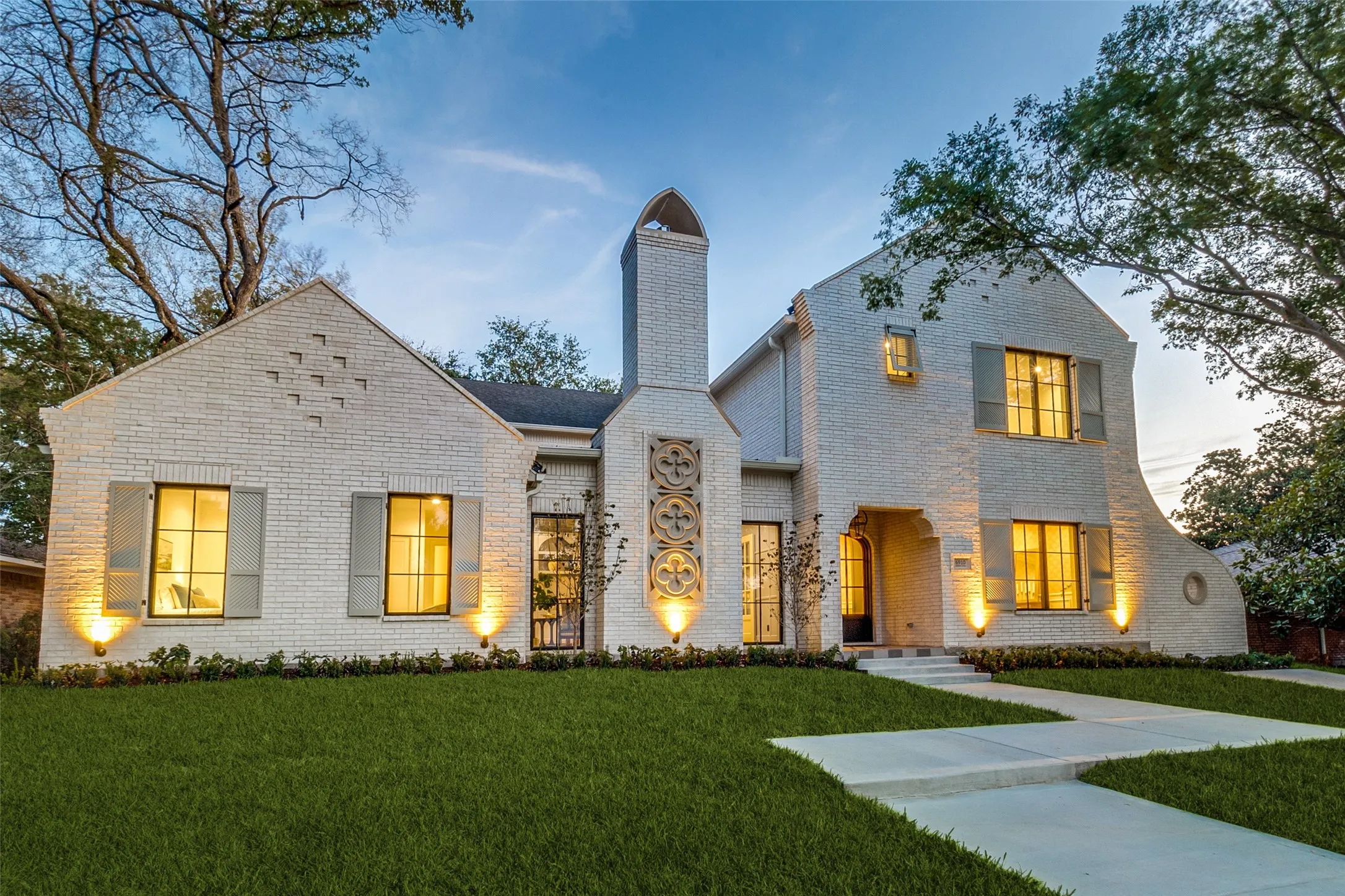 Single Family Residence For Sale in Dallas County , 6910 Wabash Circle, Dallas, Texas 75214, 5 Bedroom, 8 Bathroom, 2 Garage spaces, 6,200 Sqft, built in 2026, mls#21330518, Real Estate Agent in Dallas, Homes For Sale in Dallas county, Homes For Sale in Dallas, Realtor in Dallas Texas, Real Estate Brokerage Independent Realty Texas, Luminita Cordes Realtor