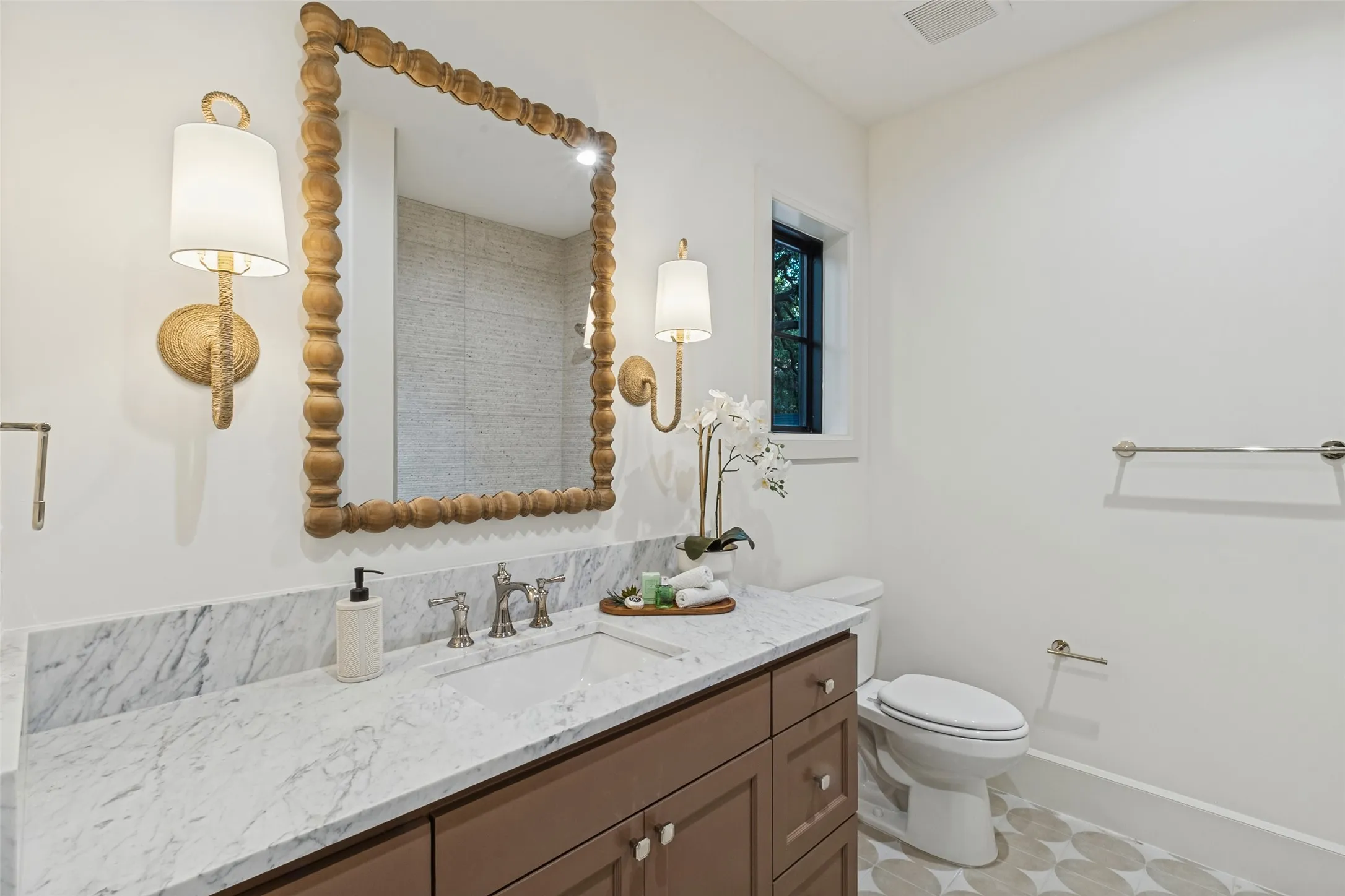 Single Family Residence For Sale in Dallas County , 6910 Wabash Circle, Dallas, Texas 75214, 5 Bedroom, 8 Bathroom, 2 Garage spaces, 6,200 Sqft, built in 2026, mls#21330518, Real Estate Agent in Dallas, Homes For Sale in Dallas county, Homes For Sale in Dallas, Realtor in Dallas Texas, Real Estate Brokerage Independent Realty Texas, Luminita Cordes Realtor