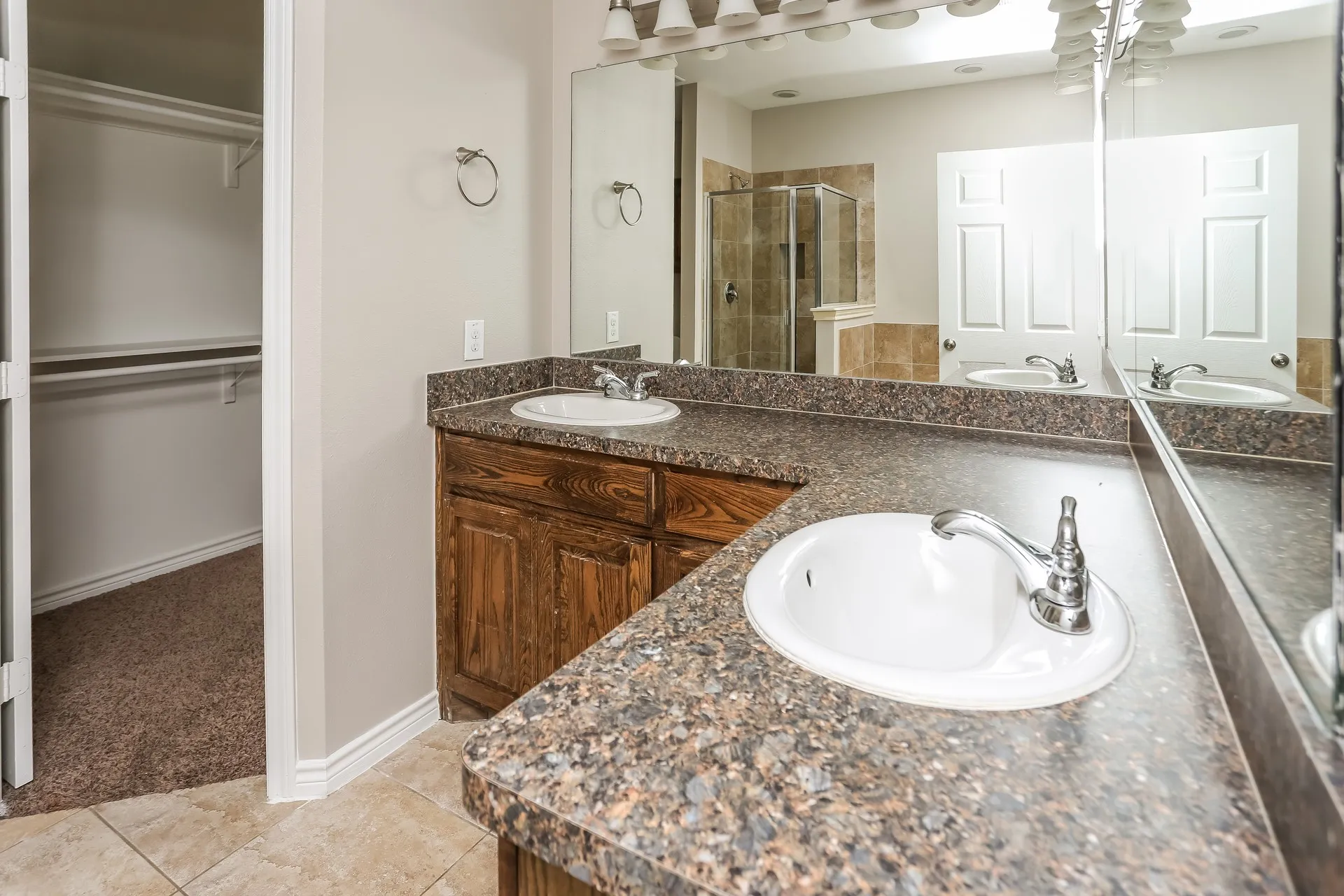 Single Family Residence For Rent in Dallas County , 623 Hilton Drive, Lancaster, Texas 75146, 4 Bedroom, 2 Bathroom, 2 Garage spaces, 1,889 Sqft, built in 2017, mls#21374782, Real Estate Agent in Lancaster, Homes For Rent in Dallas county, Homes For Rent in Lancaster, Realtor in Lancaster Texas, Real Estate Brokerage Independent Realty Texas, Luminita Cordes Realtor
