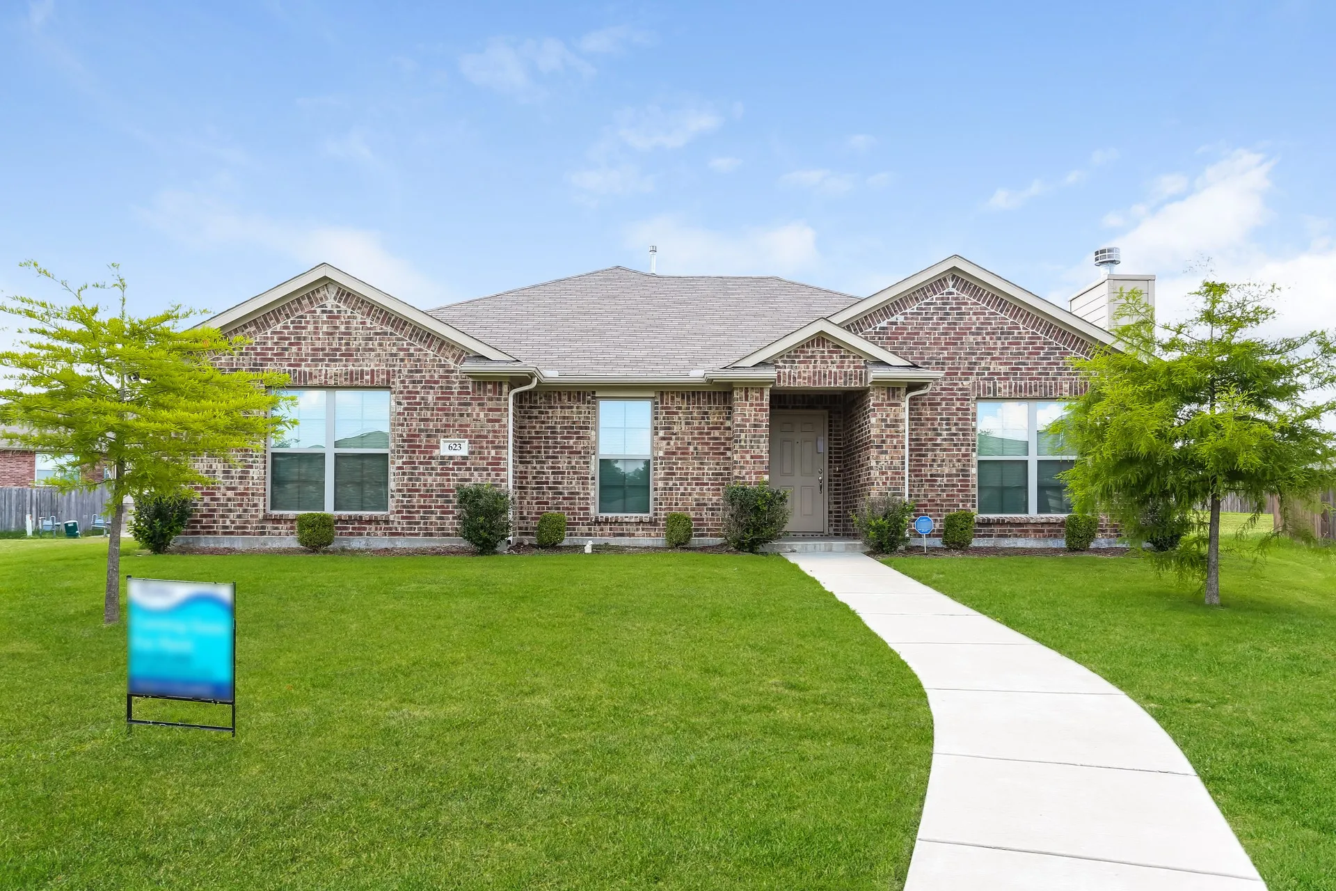 Single Family Residence For Rent in Dallas County , 623 Hilton Drive, Lancaster, Texas 75146, 4 Bedroom, 2 Bathroom, 2 Garage spaces, 1,889 Sqft, built in 2017, mls#21374782, Real Estate Agent in Lancaster, Homes For Rent in Dallas county, Homes For Rent in Lancaster, Realtor in Lancaster Texas, Real Estate Brokerage Independent Realty Texas, Luminita Cordes Realtor