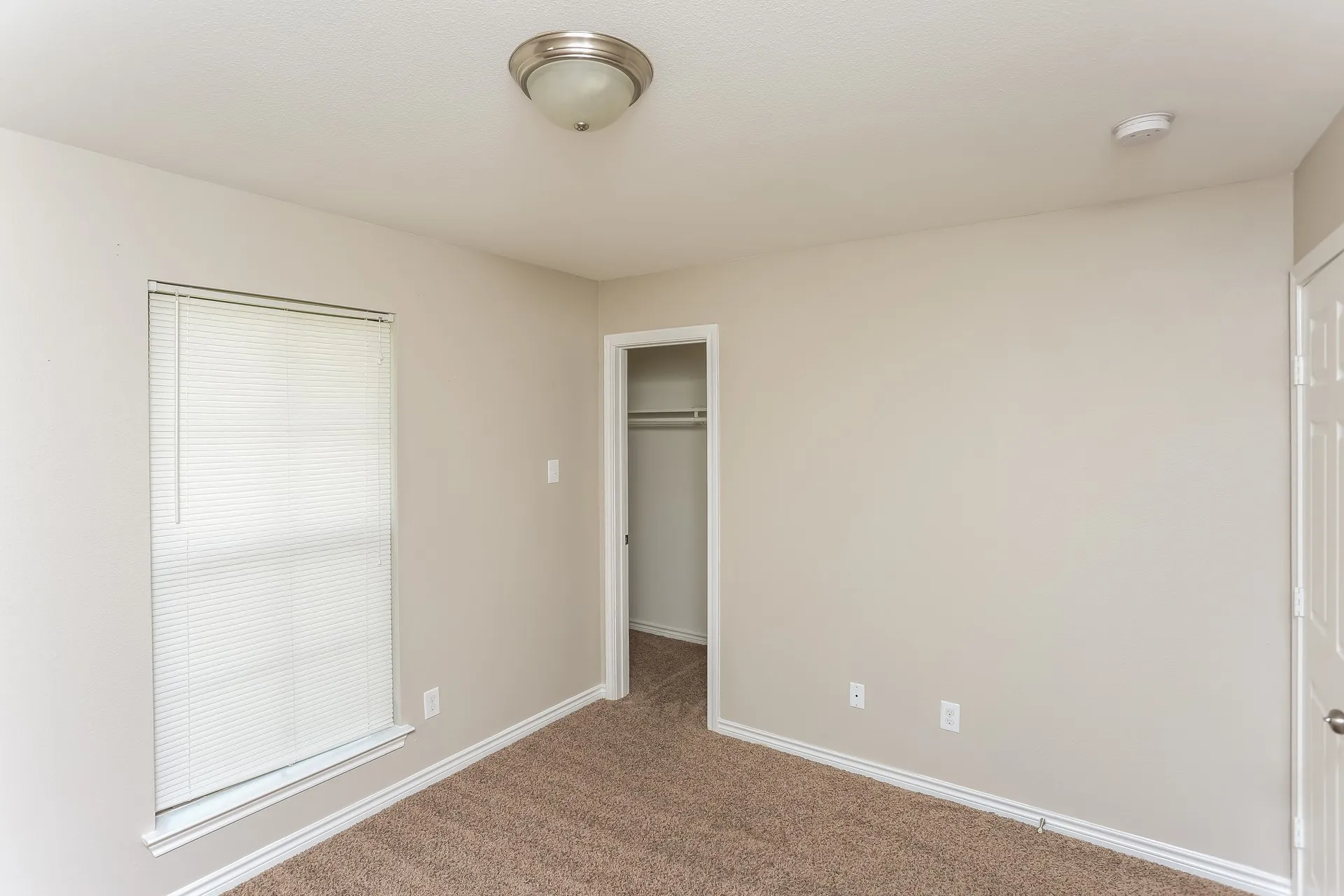 Single Family Residence For Rent in Dallas County , 623 Hilton Drive, Lancaster, Texas 75146, 4 Bedroom, 2 Bathroom, 2 Garage spaces, 1,889 Sqft, built in 2017, mls#21374782, Real Estate Agent in Lancaster, Homes For Rent in Dallas county, Homes For Rent in Lancaster, Realtor in Lancaster Texas, Real Estate Brokerage Independent Realty Texas, Luminita Cordes Realtor