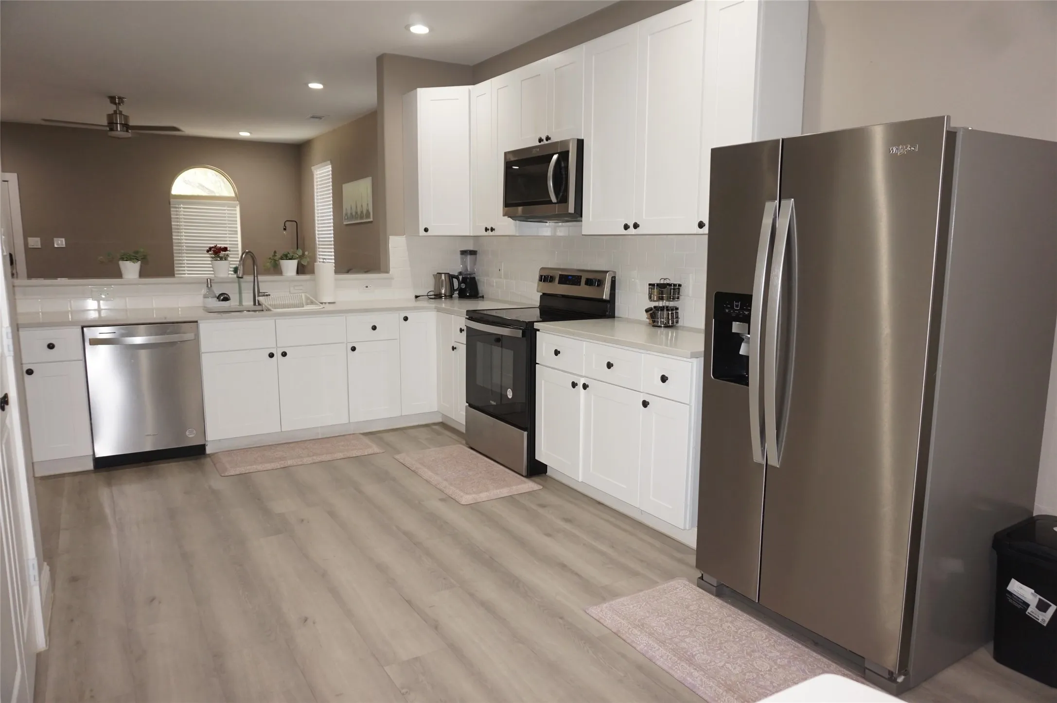 Single Family Residence For Rent in Dallas County , 4819 Baldwin Street, Dallas, Texas 75210, 3 Bedroom, 2 Bathroom, 1 Garage spaces, 1,530 Sqft, built in 2022, mls#21373230, Real Estate Agent in Dallas, Homes For Rent in Dallas county, Homes For Rent in Dallas, Realtor in Dallas Texas, Real Estate Brokerage Independent Realty Texas, Luminita Cordes Realtor
