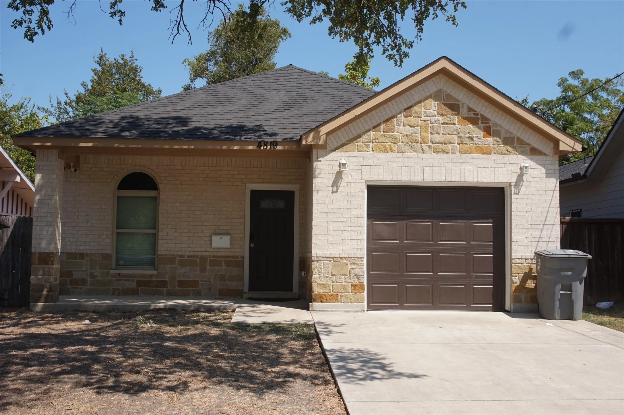 Single Family Residence For Rent in Dallas County , 4819 Baldwin Street, Dallas, Texas 75210, 3 Bedroom, 2 Bathroom, 1 Garage spaces, 1,530 Sqft, built in 2022, mls#21373230, Real Estate Agent in Dallas, Homes For Rent in Dallas county, Homes For Rent in Dallas, Realtor in Dallas Texas, Real Estate Brokerage Independent Realty Texas, Luminita Cordes Realtor